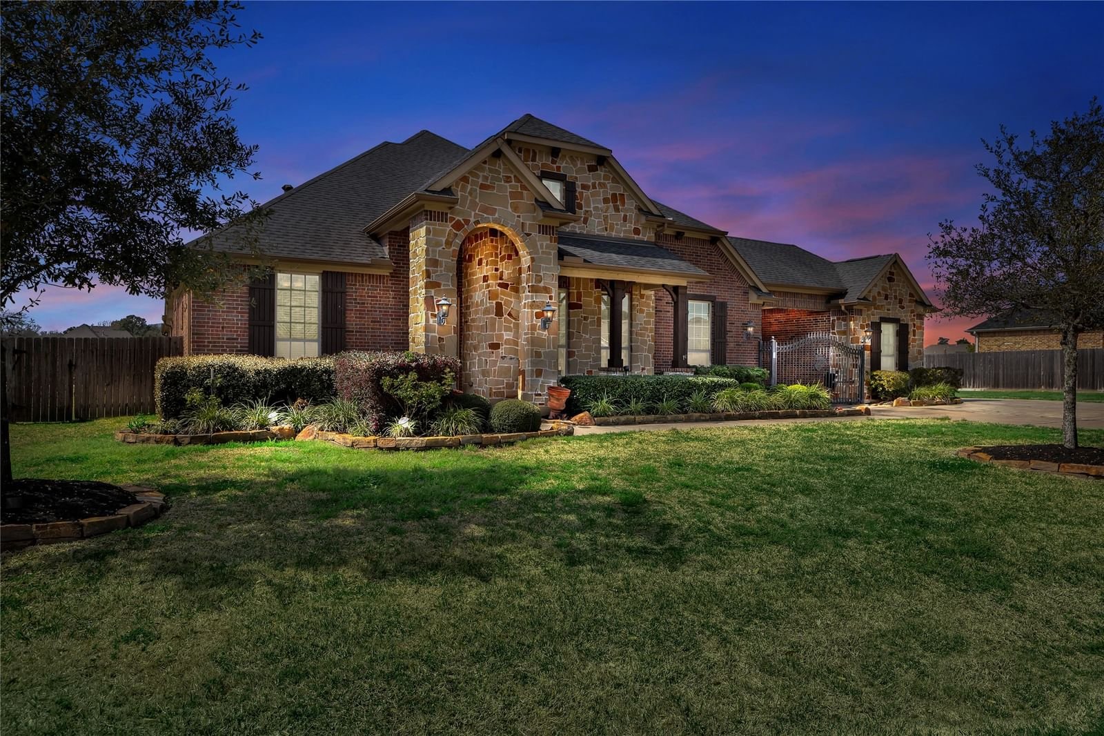 Real estate property located at 25150 Waterstone Estates, Harris, Waterstone Estates, Tomball, TX, US