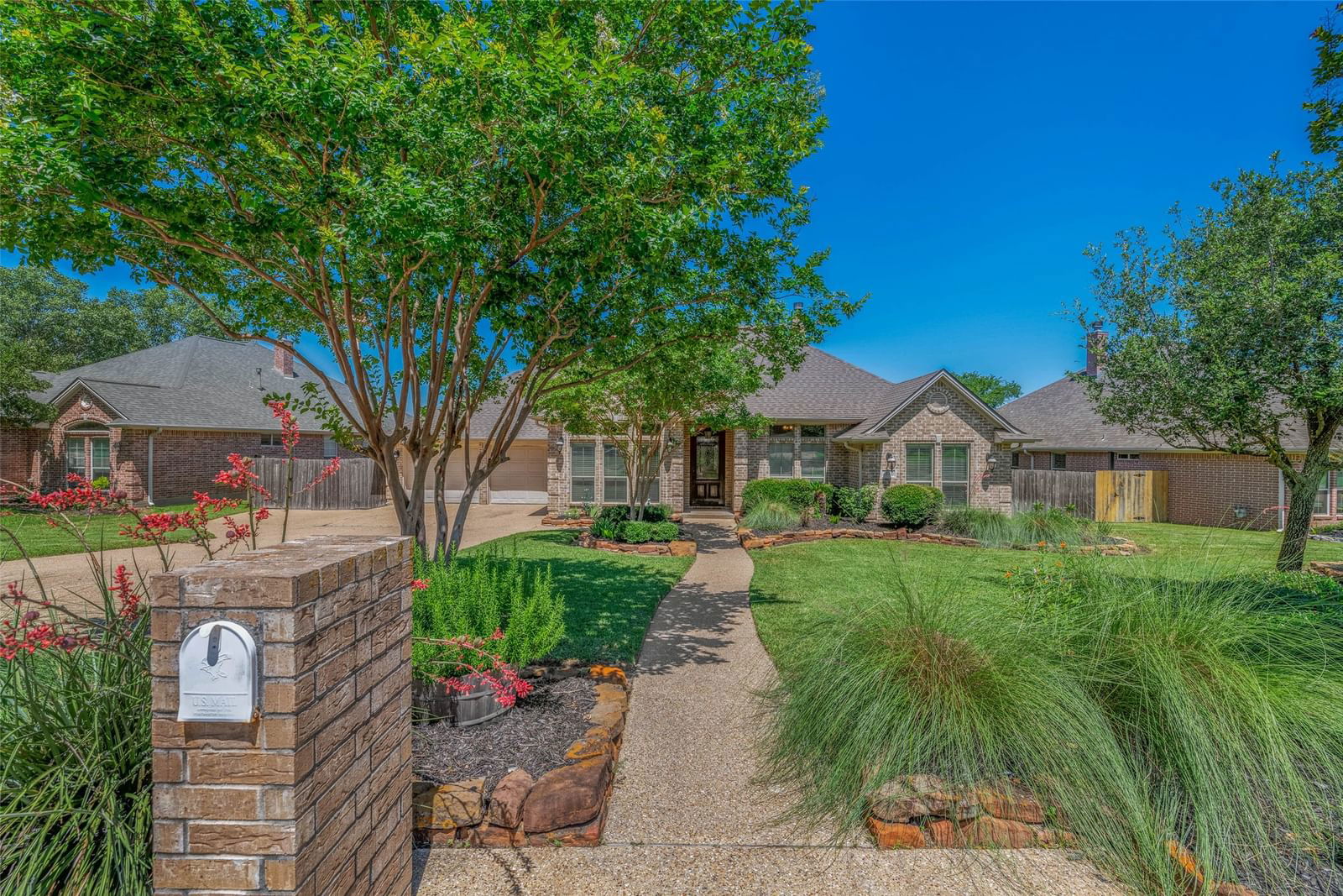 Real estate property located at 2170 Rockcliffe, Brazos, Castlegate, College Station, TX, US