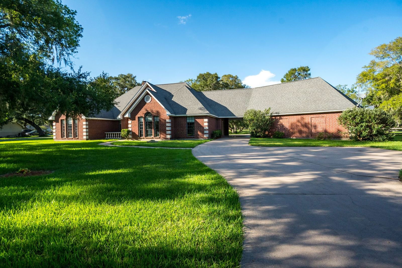 Real estate property located at 5474 County Road 359, Brazoria, D Mccormick, Sweeny, TX, US