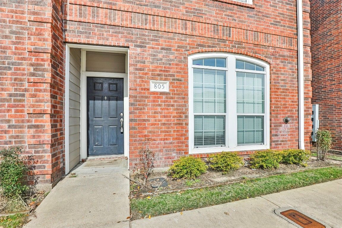 Real estate property located at 305 Holleman #805, Brazos, College Station, TX, US