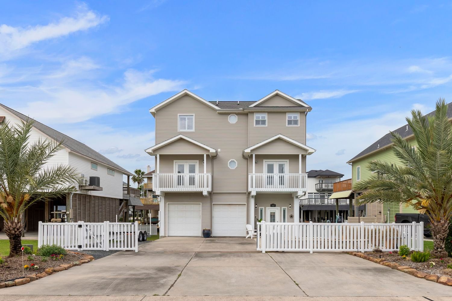 Real estate property located at 1527 Windsong, Galveston, Tiki Island, Tiki Island, TX, US