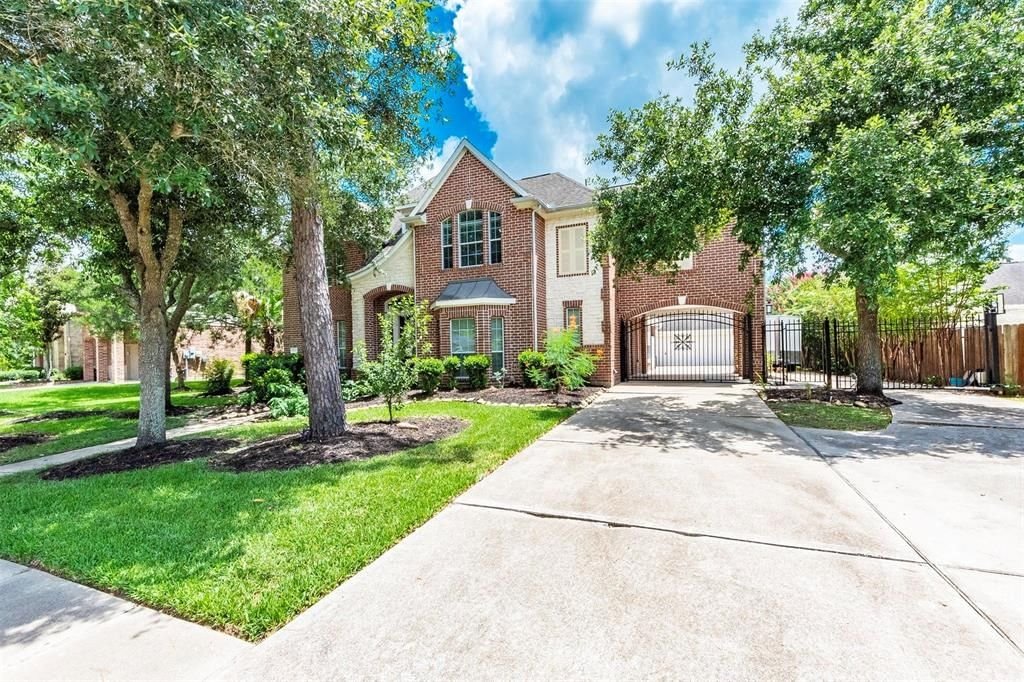 Real estate property located at 3430 Queensburg Lane, Harris, Friendswood Oaks Sec 02, Friendswood, TX, US