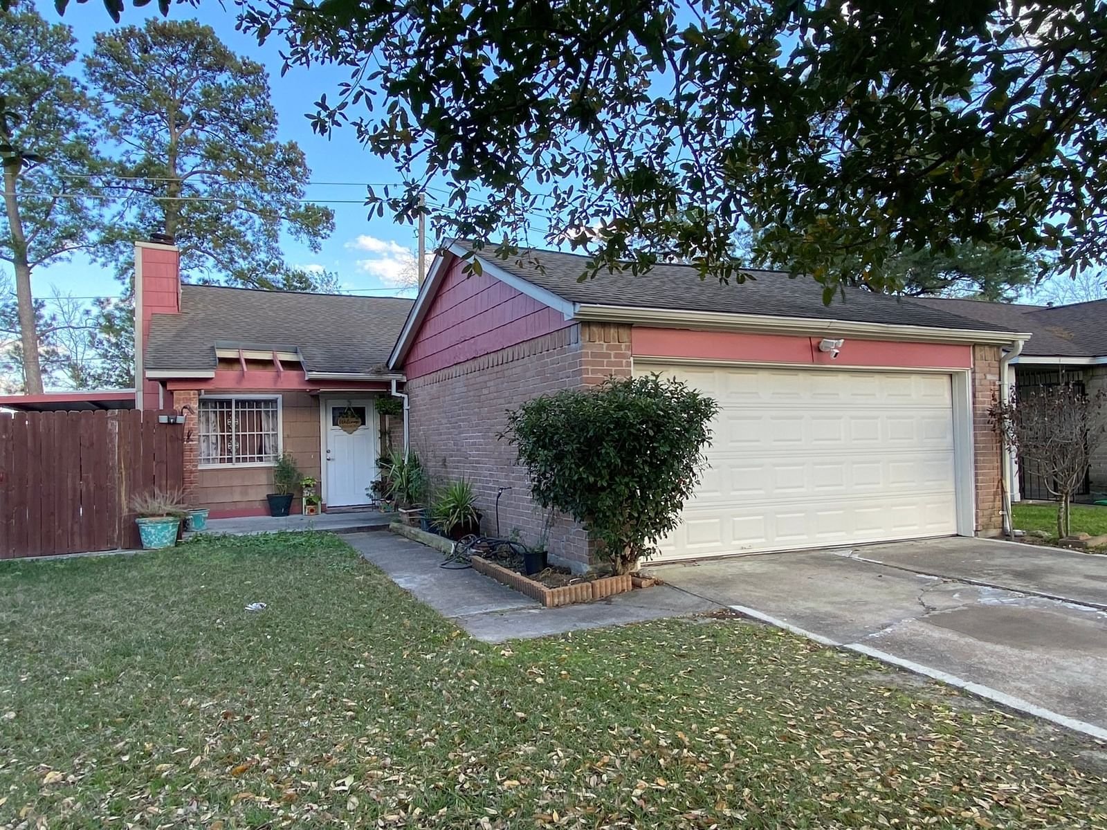 Real estate property located at 8642 Flower Path, Harris, Parkway Forest Sec 04 R/P, Houston, TX, US