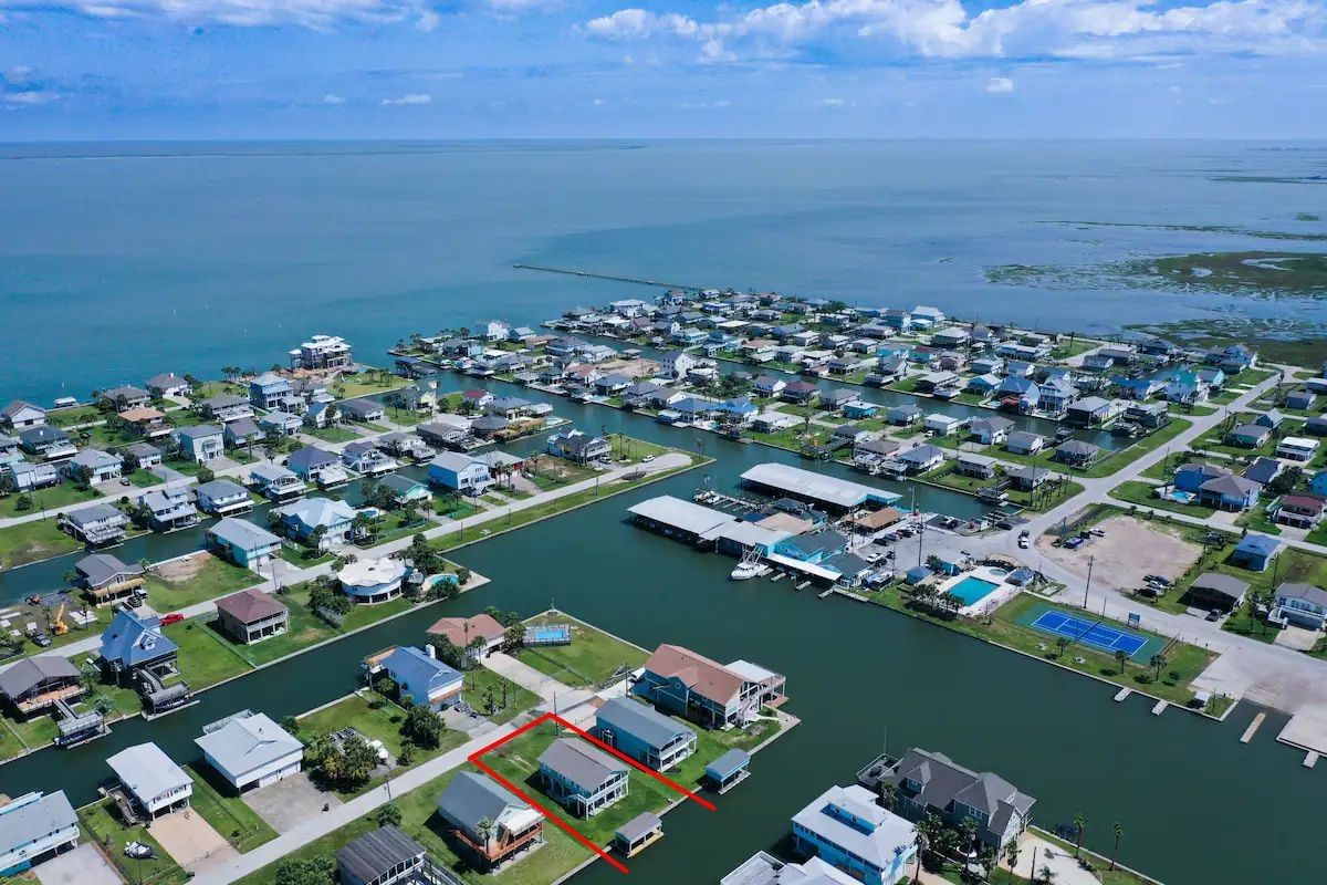 Real estate property located at 21735 Matagorda, Galveston, Sea Isle Ext 4, Galveston, TX, US