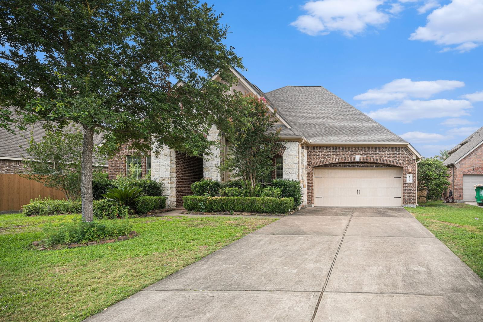 Real estate property located at 1375 Messina Ct, Galveston, Tuscan Lakes Sec Sf 70-2, League City, TX, US