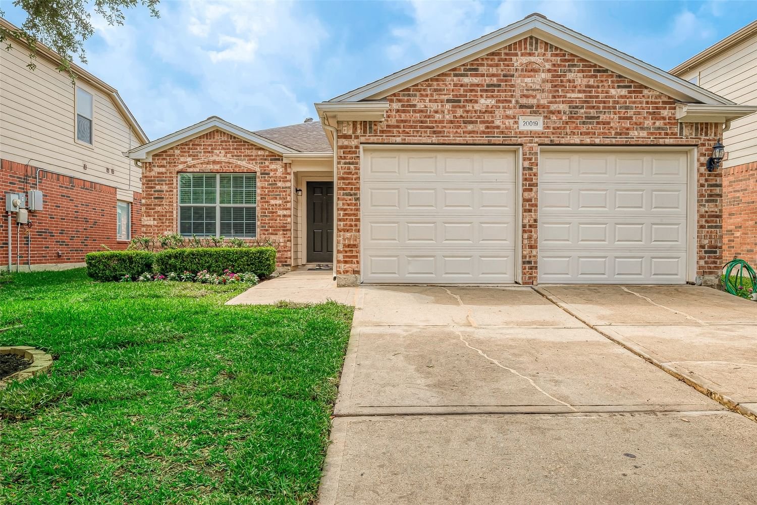 Real estate property located at 20019 Larkspur, Fort Bend, Waterview Estates, Richmond, TX, US
