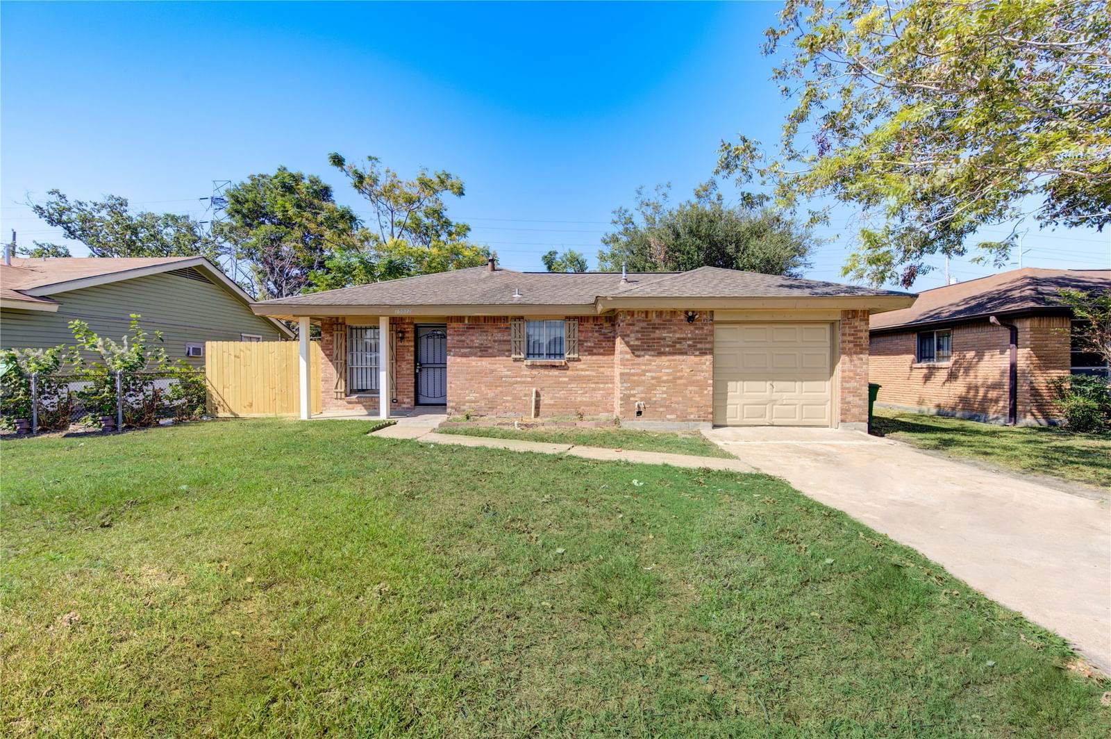 Real estate property located at 15022 Hiram Clarke, Harris, Dumbarton Village Rep, Houston, TX, US