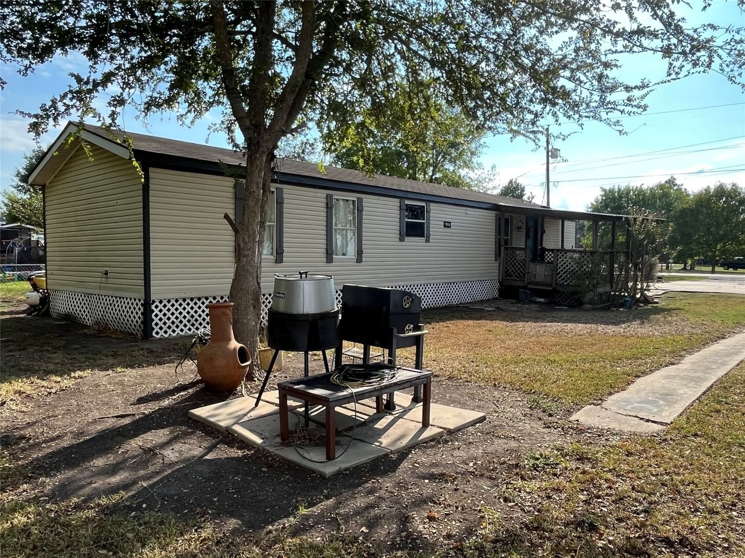 Real estate property located at 207 County Road 547, Brazoria, Angleton, TX, US