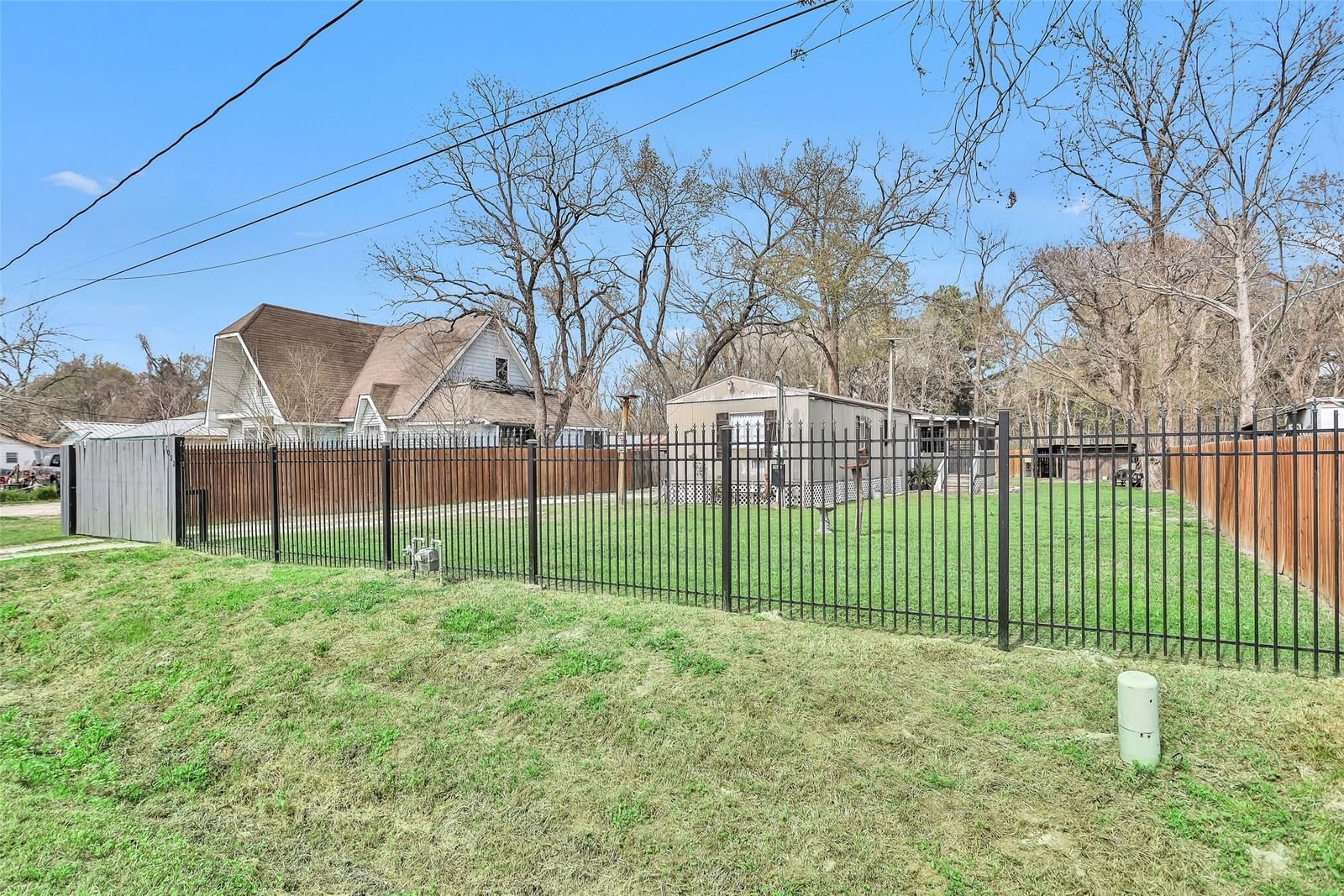 Real estate property located at 7022 Spindle, Harris, Recreation Farms #2 & M/R-2747.03, Houston, TX, US