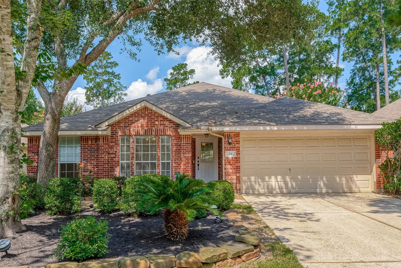 Real estate property located at 23 Teakwood, Montgomery, Wdlnds Village Alden Br 82, The Woodlands, TX, US