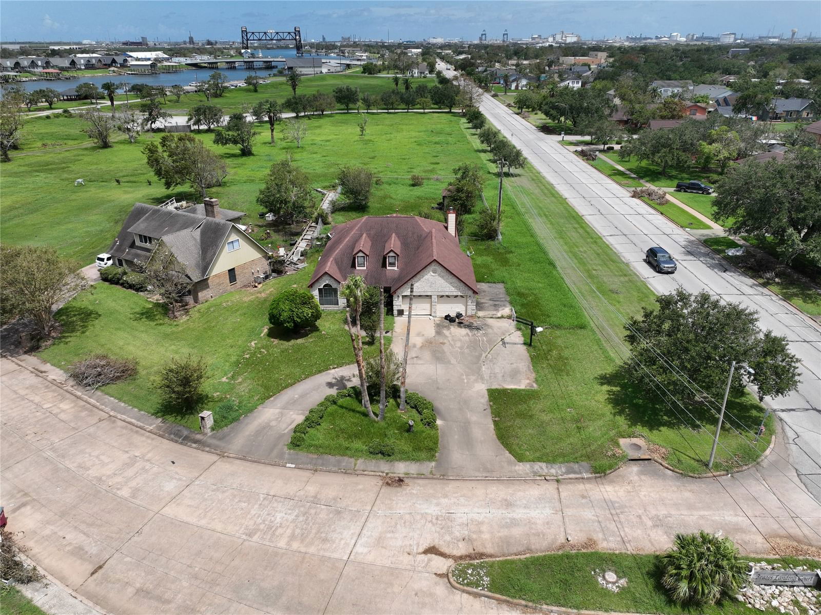 Real estate property located at 135 Brazos Landing, Brazoria, Brazos Landing Sec 1 Freeport, Freeport, TX, US