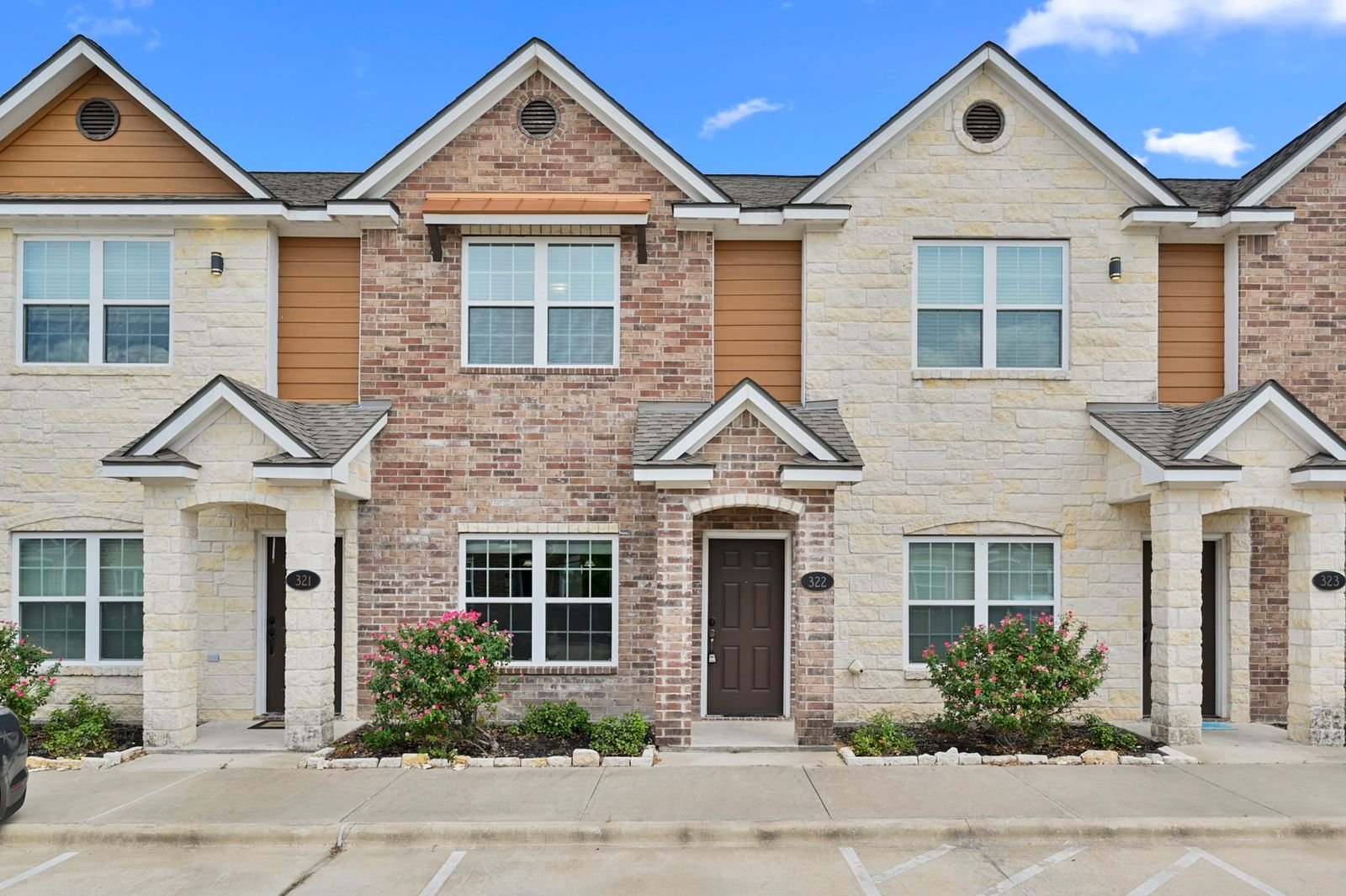 Real estate property located at 301 Southwest #322, Brazos, Copper Creek Condos, College Station, TX, US