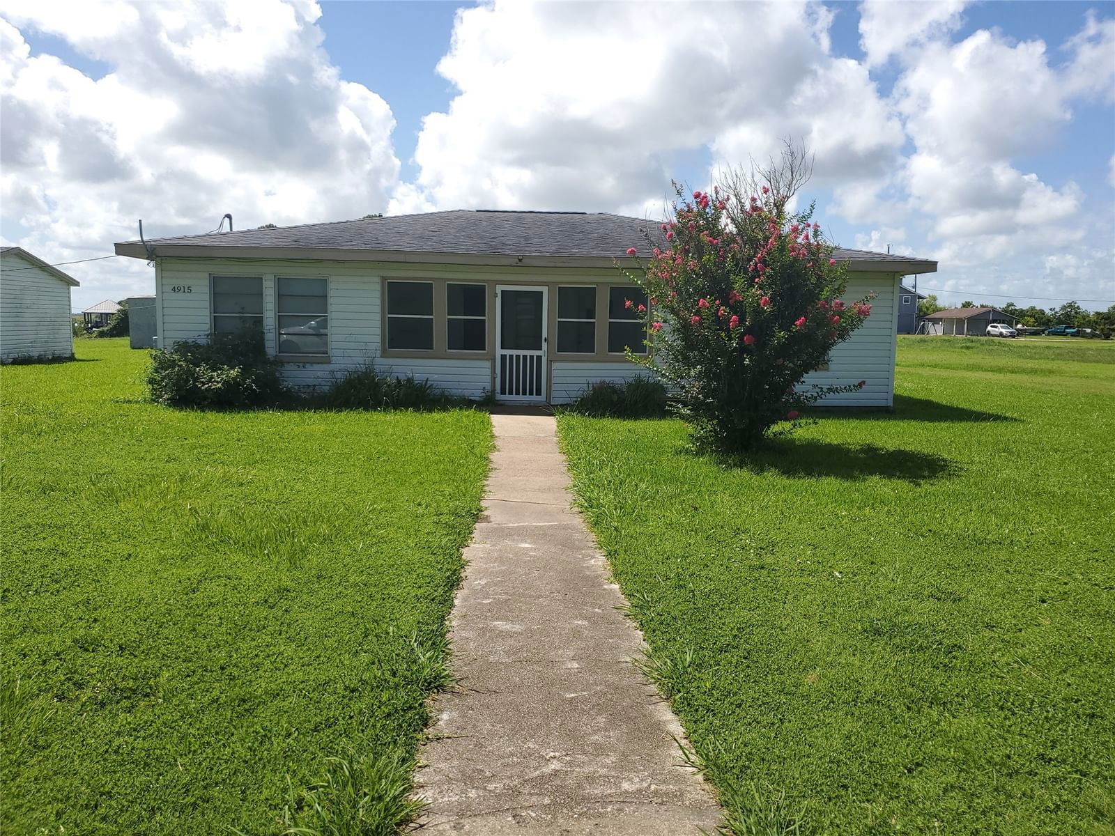 Real estate property located at 4915 County Road 227, Brazoria, J Armendaris, Freeport, TX, US