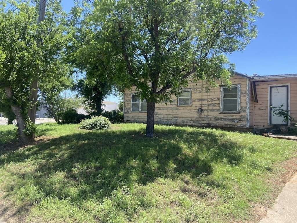 Real estate property located at 302 Willow, Taylor, Ot Abilene, Abilene, TX, US