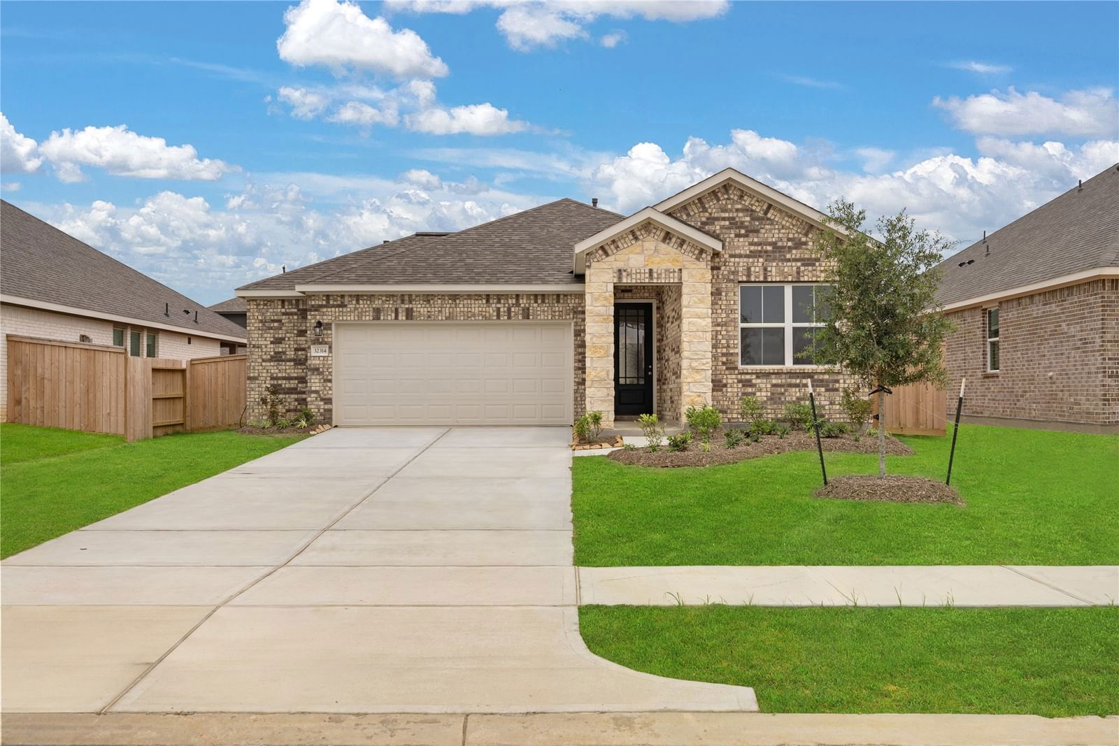 Real estate property located at 32314 Cedar Crest, Harris, Oakwood Estates, Waller, TX, US