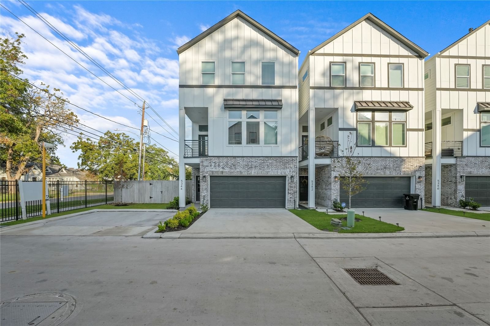 Real estate property located at 5306 Donovan Gardens, Harris, Donovan Gardens, Houston, TX, US