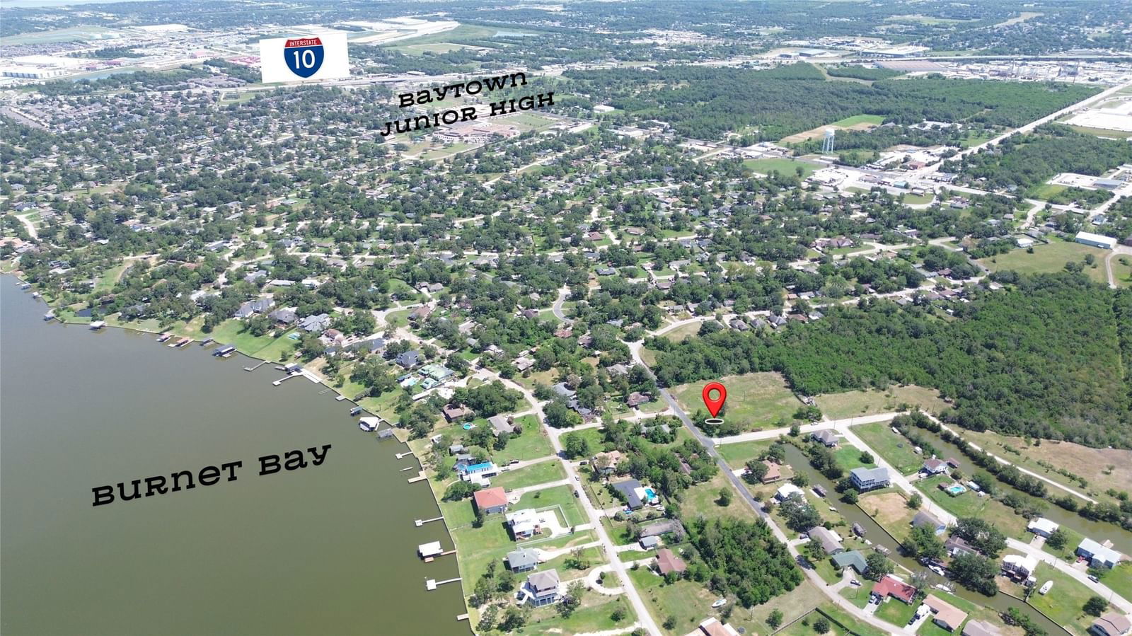 Real estate property located at 312 Natchez, Harris, Pointe Royale Sec 01, Baytown, TX, US