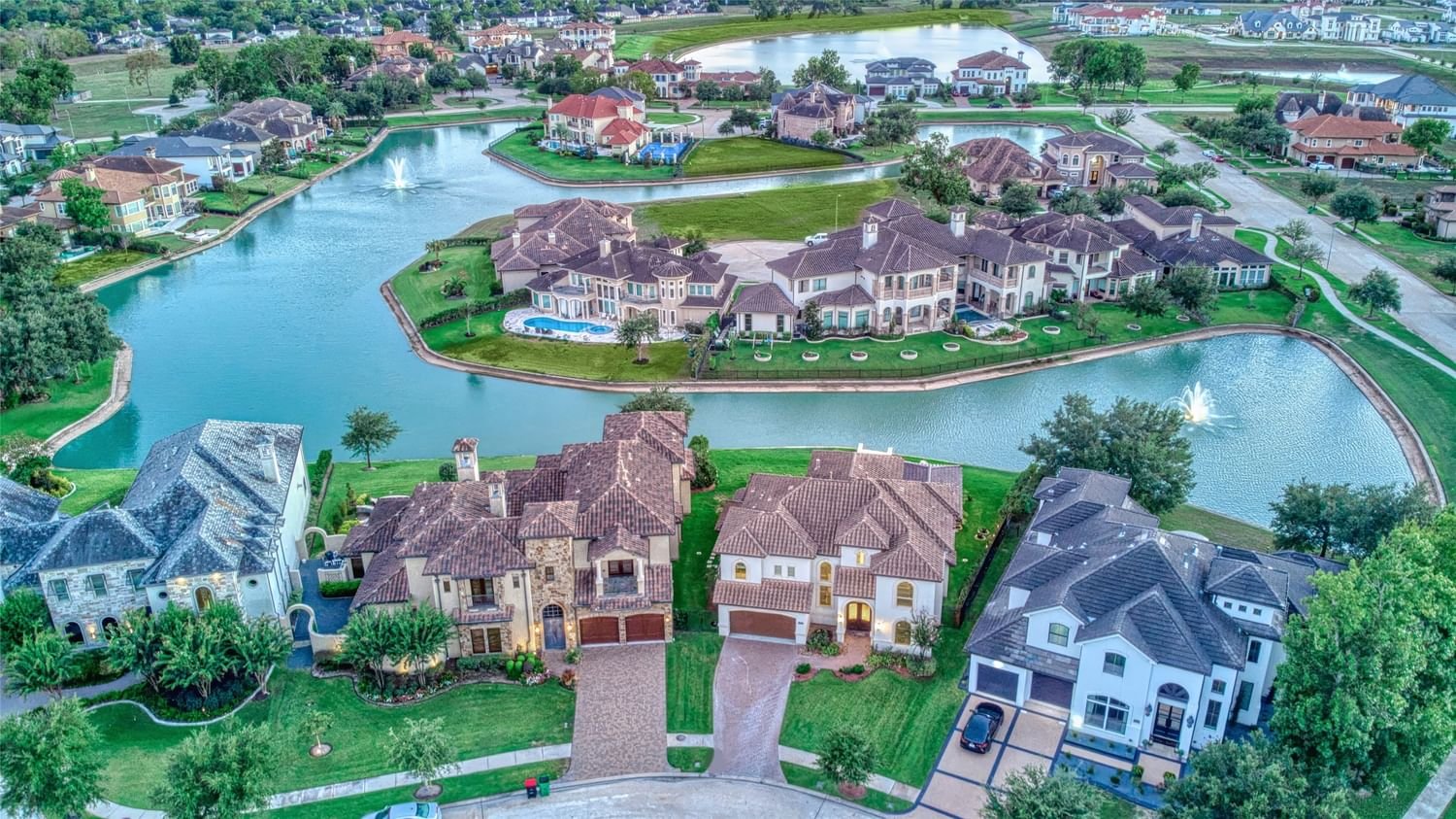 Real estate property located at 5606 Capeview Cove, Fort Bend, Lakes Of Williams Ranch Sec 1, Richmond, TX, US
