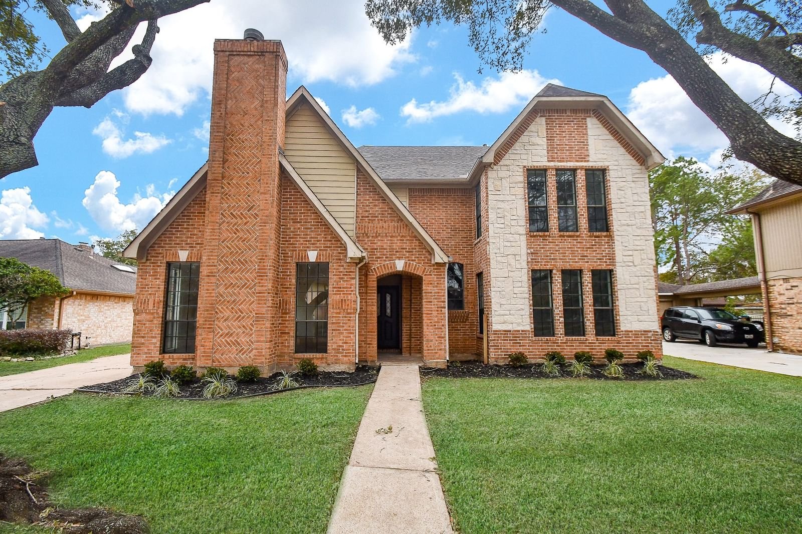 Real estate property located at 2423 1st, Fort Bend, Kingsway, Stafford, TX, US
