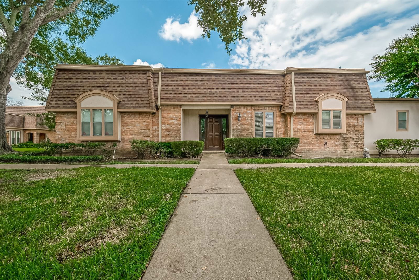 Real estate property located at 2803 Camelot, Fort Bend, Quail Valley Twnhms, Missouri City, TX, US