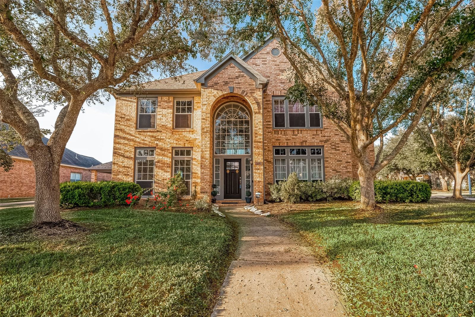 Real estate property located at 8723 Westbrook Forest, Fort Bend, Greatwood Woodcreek Sec 2, Sugar Land, TX, US