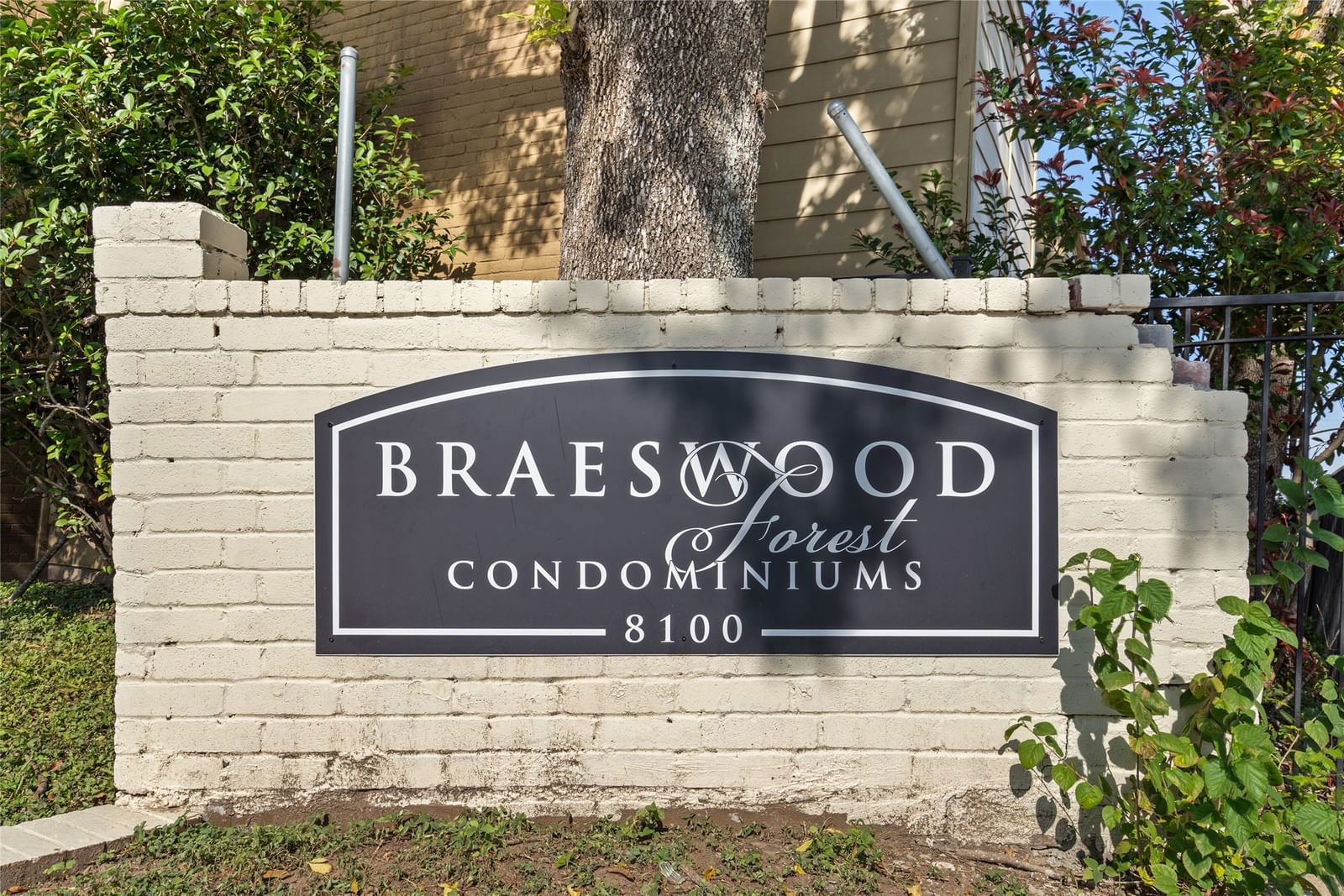 Real estate property located at 8100 Creekbend #159, Harris, Braeswood Forest Condo, Houston, TX, US