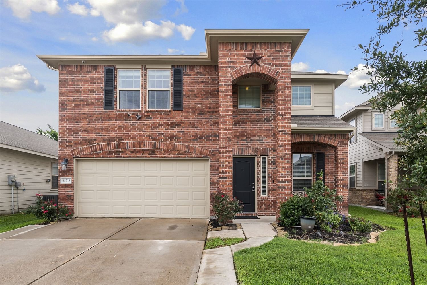 Real estate property located at 13218 Silverglen Run, Harris, Silverglen North Sec 15, Houston, TX, US