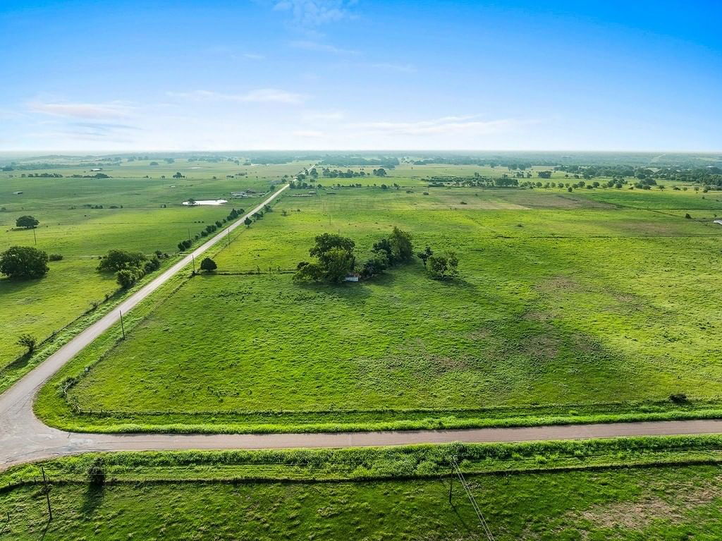 Real estate property located at Tract 1 East Sedan Rd / Hudec Rd, Fayette, NA, Weimar, TX, US