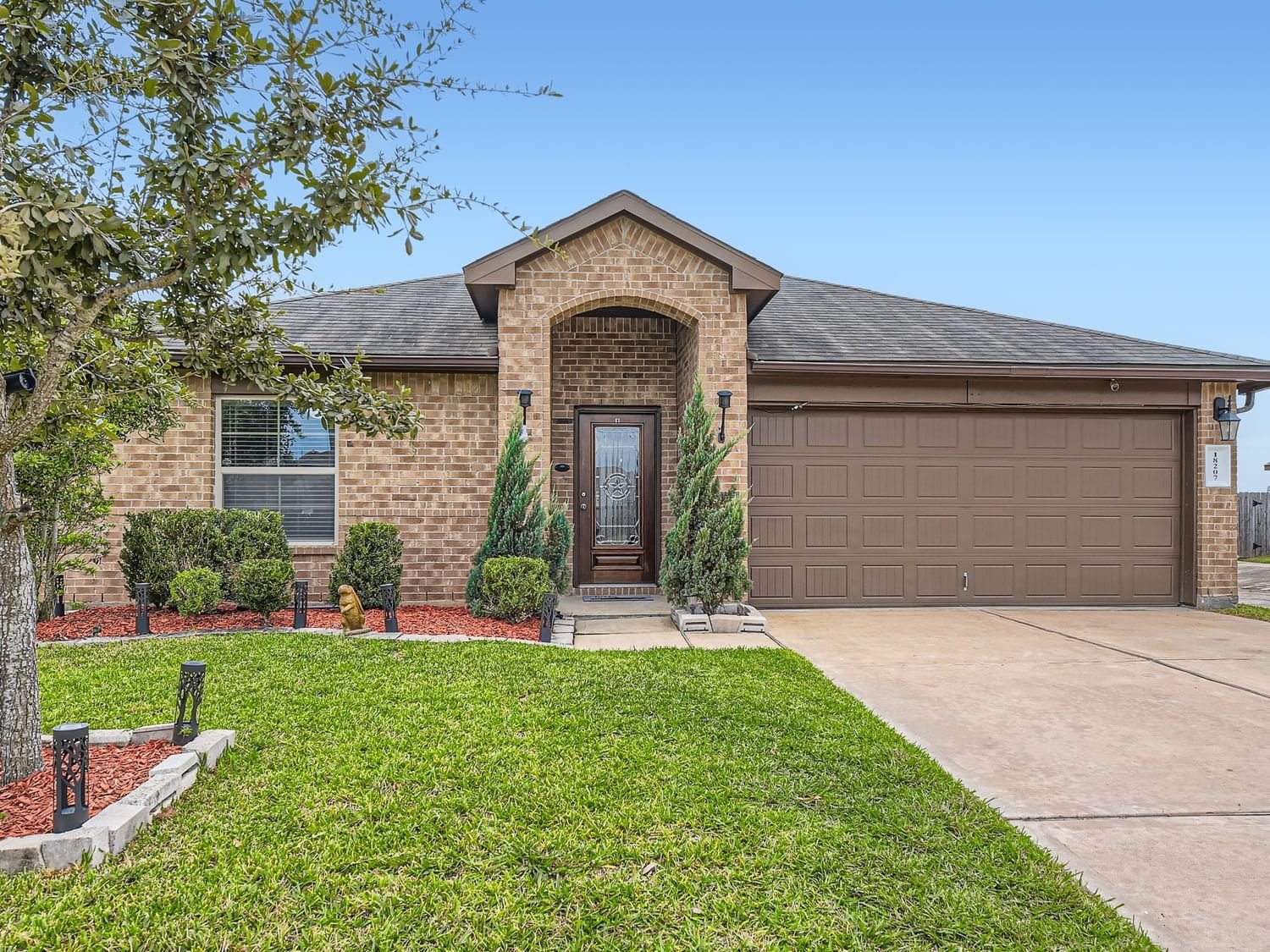 Real estate property located at 18207 Sonora Brook, Fort Bend, Richmond, TX, US