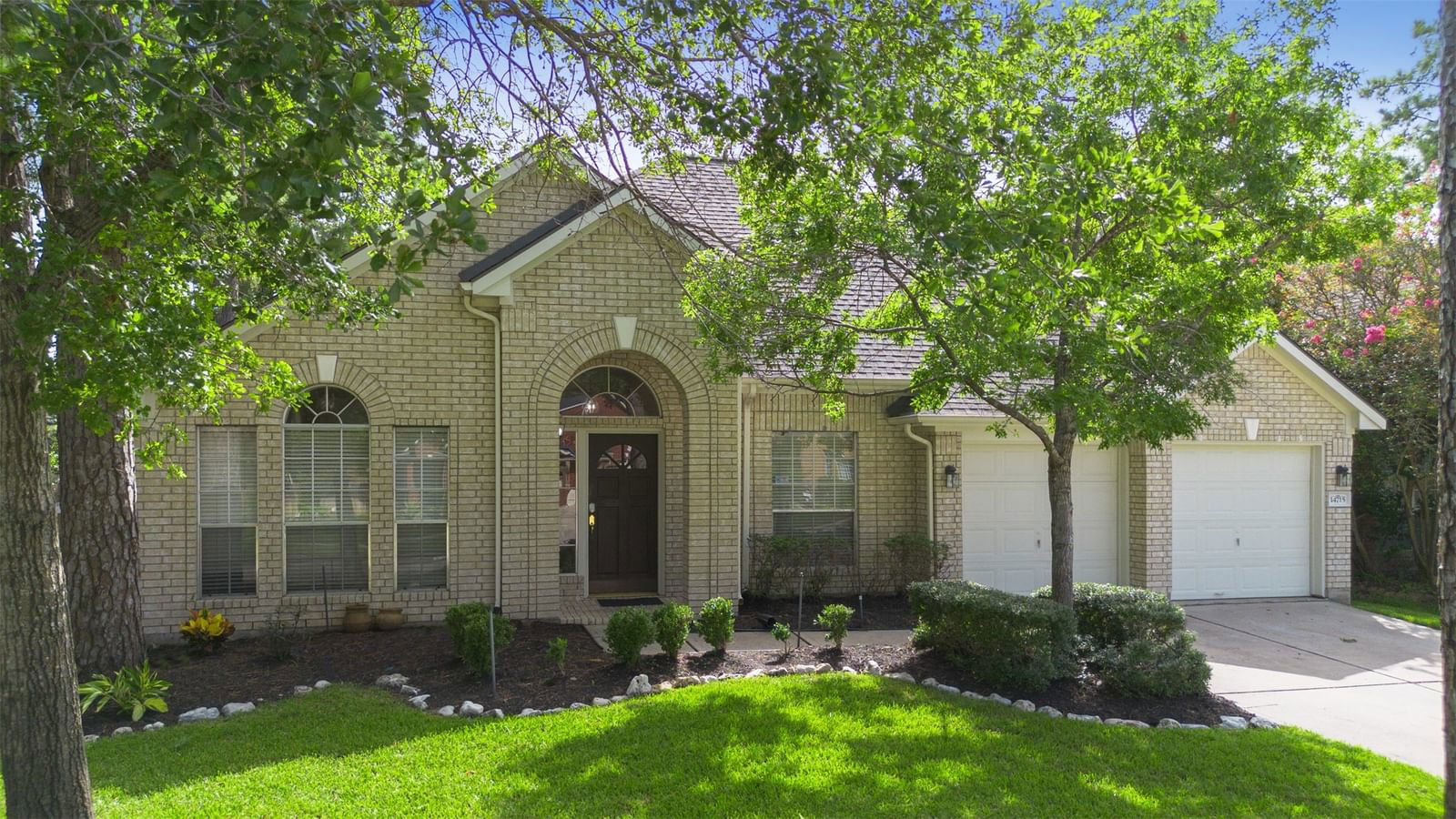 Real estate property located at 14715 Hallwell, Harris, Longwood Village Sec 04 R/P, Cypress, TX, US