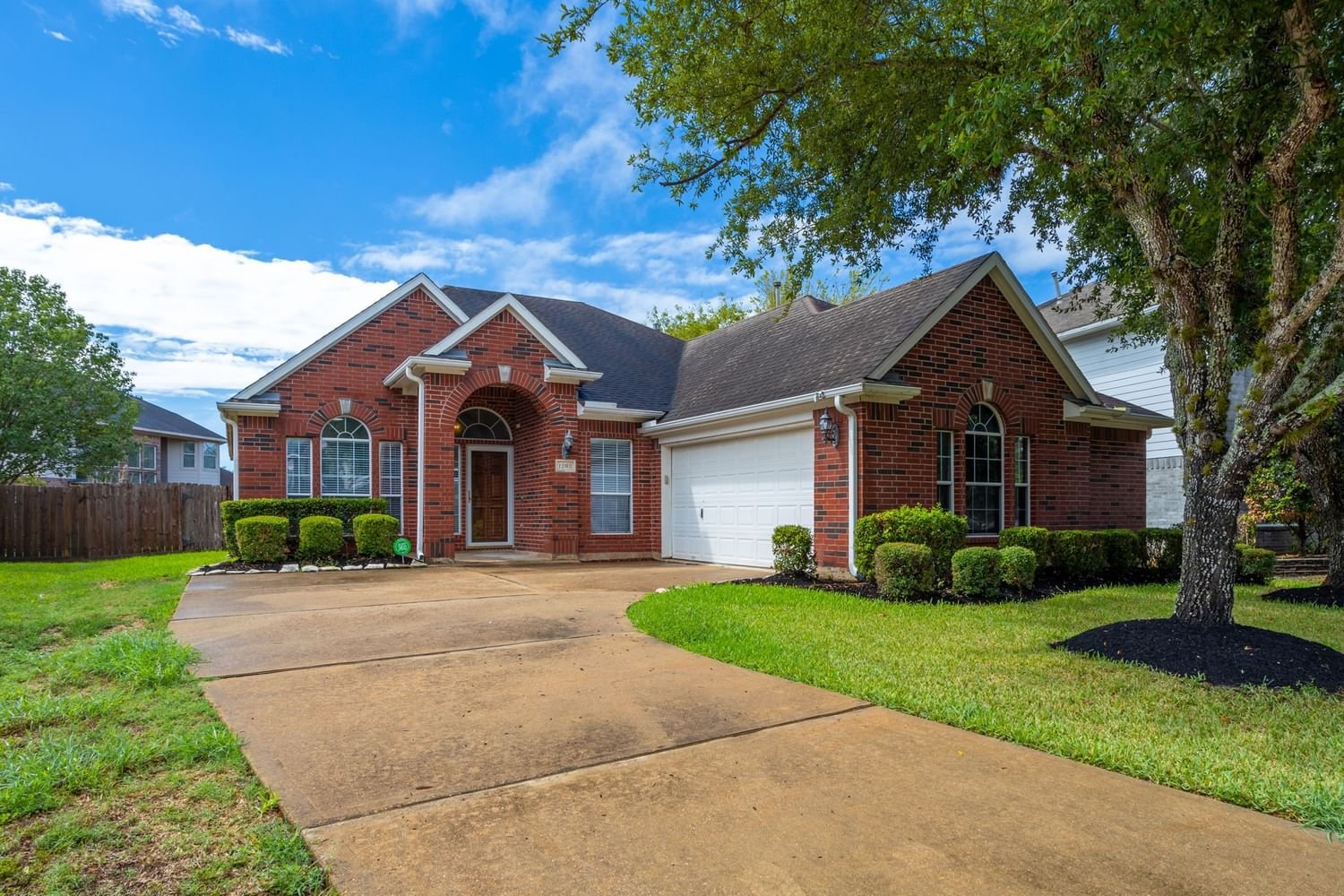 Real estate property located at 1203 Blue Leaf, Fort Bend, Richmond, TX, US