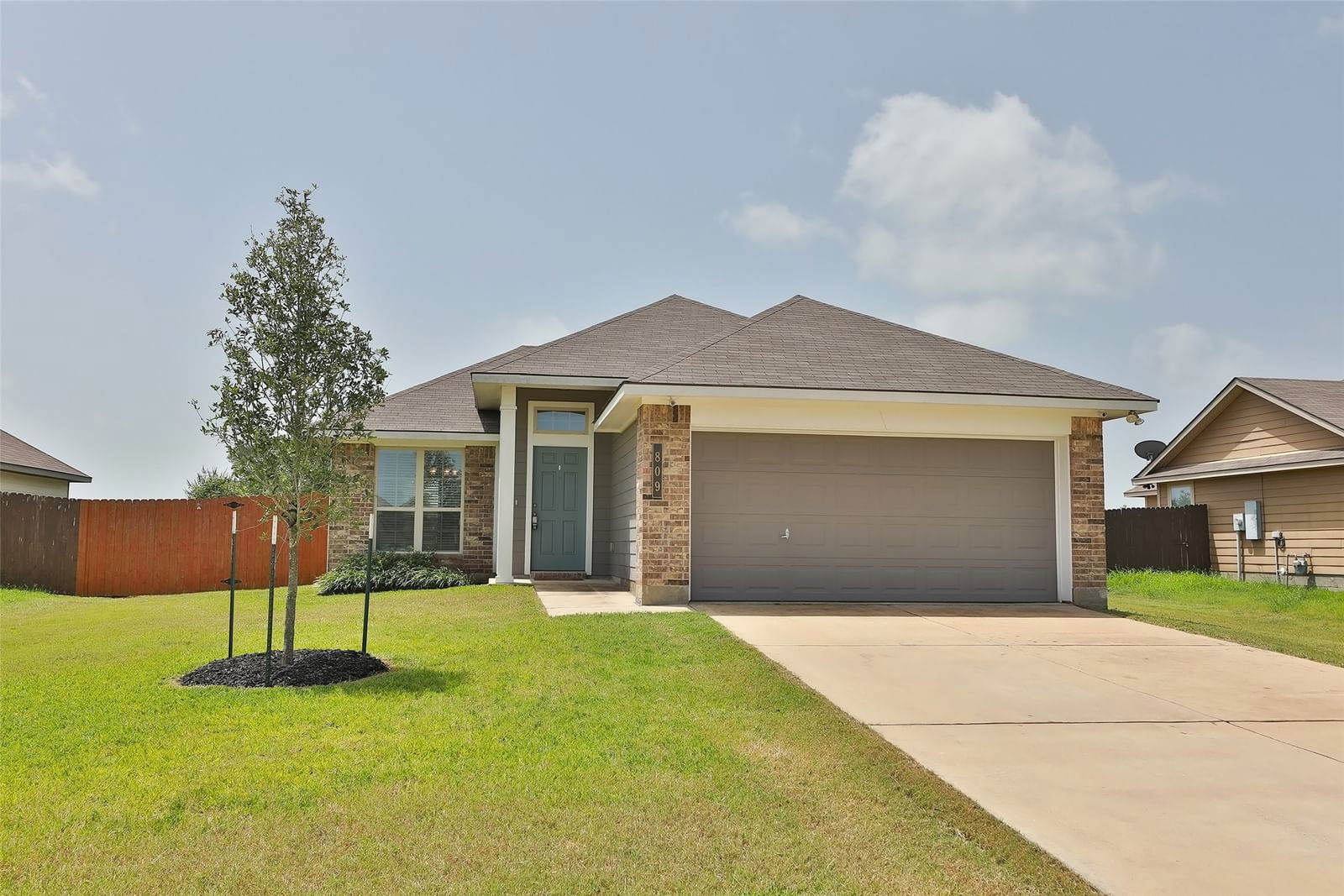 Real estate property located at 809 Mockingbird, Grimes, Heritage Meadows, Sec 1, Navasota, TX, US