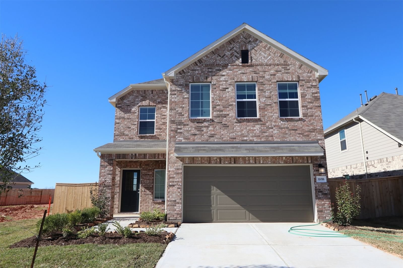 Real estate property located at 32018 Brilliant Sun, Fort Bend, Summerview, Fulshear, TX, US