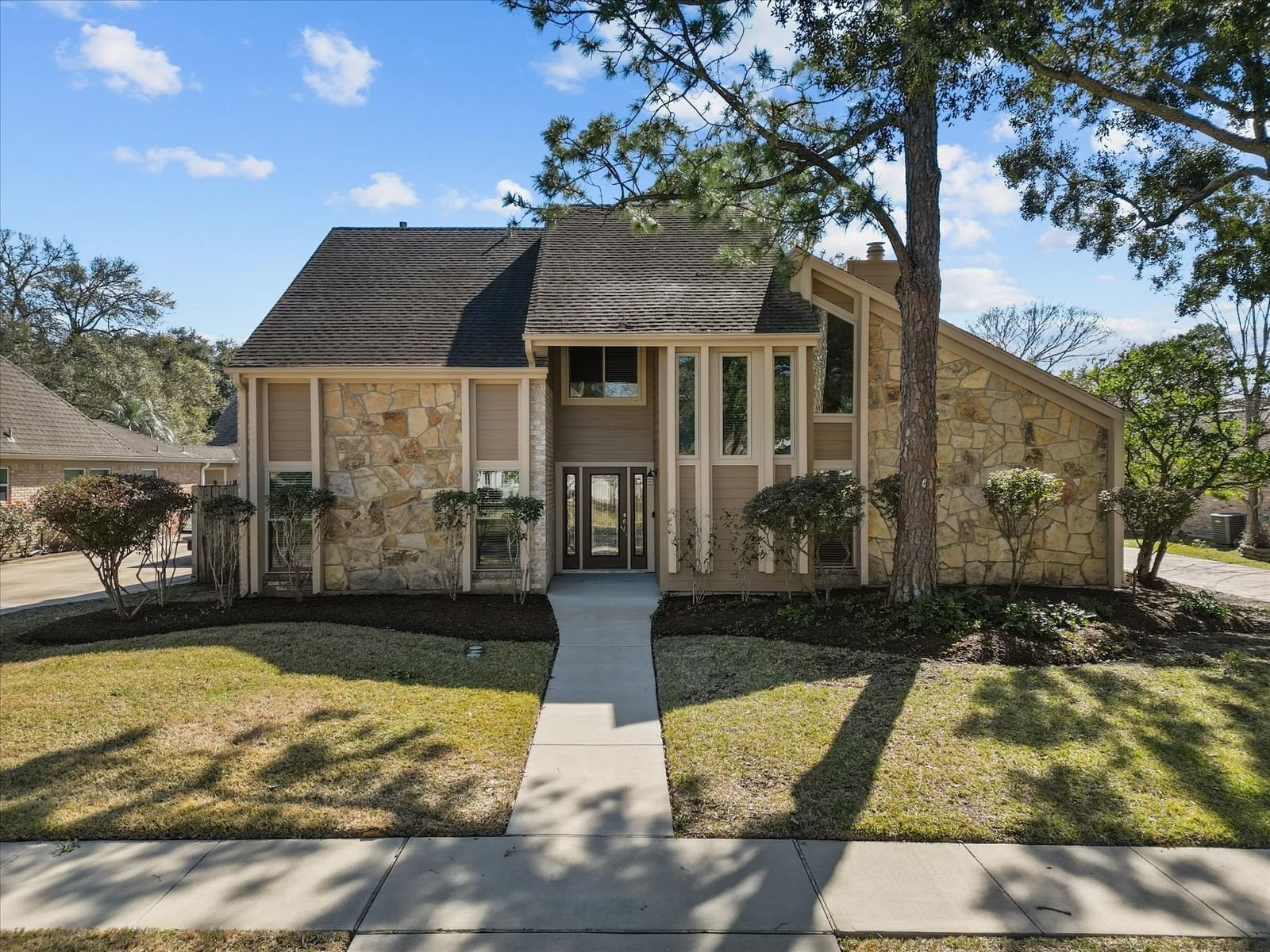 Real estate property located at 16002 Mesa Verde, Harris, Brook Forest Sec 03, Houston, TX, US