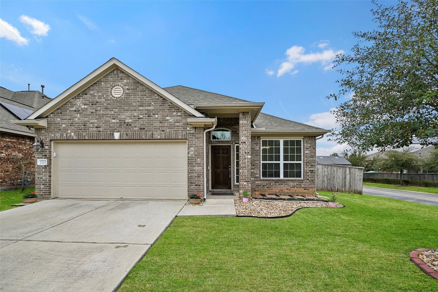 Real estate property located at 2222 Oak Circle, Montgomery, Cedar Woods, Conroe, TX, US