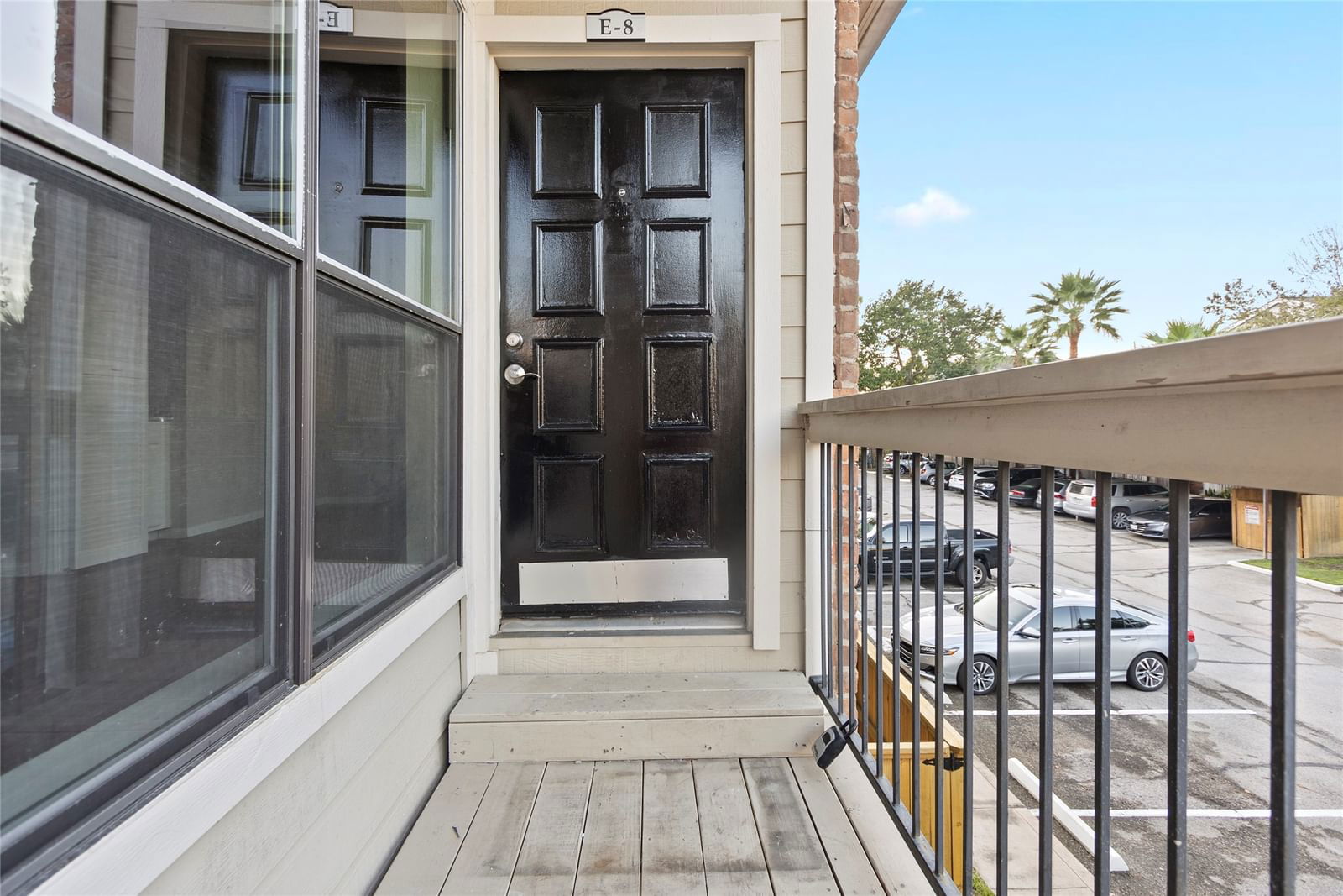 Real estate property located at 2001 Bering #8E, Harris, Bering Drive Condo, Houston, TX, US