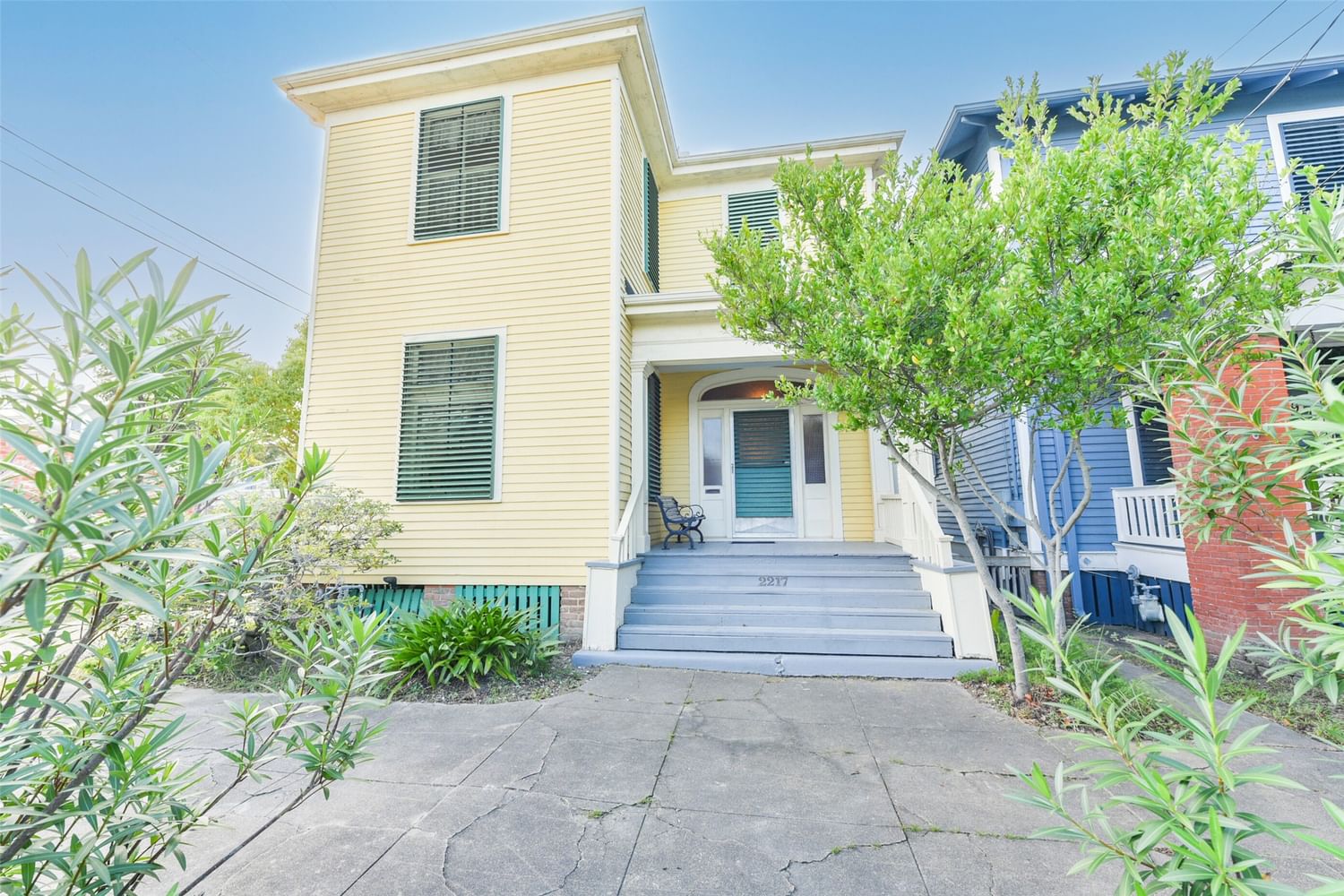 Real estate property located at 2217 Avenue, Galveston, Galveston, TX, US