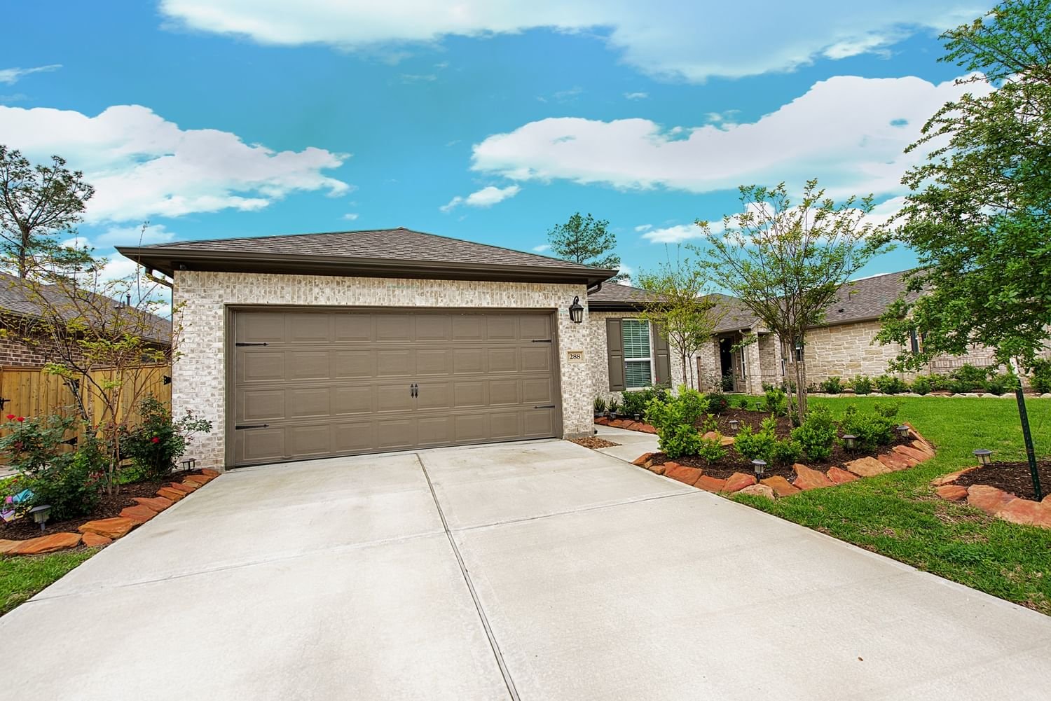 Real estate property located at 288 Stargazer Lily, Montgomery, Bonterra At Woodforest 10, Montgomery, TX, US