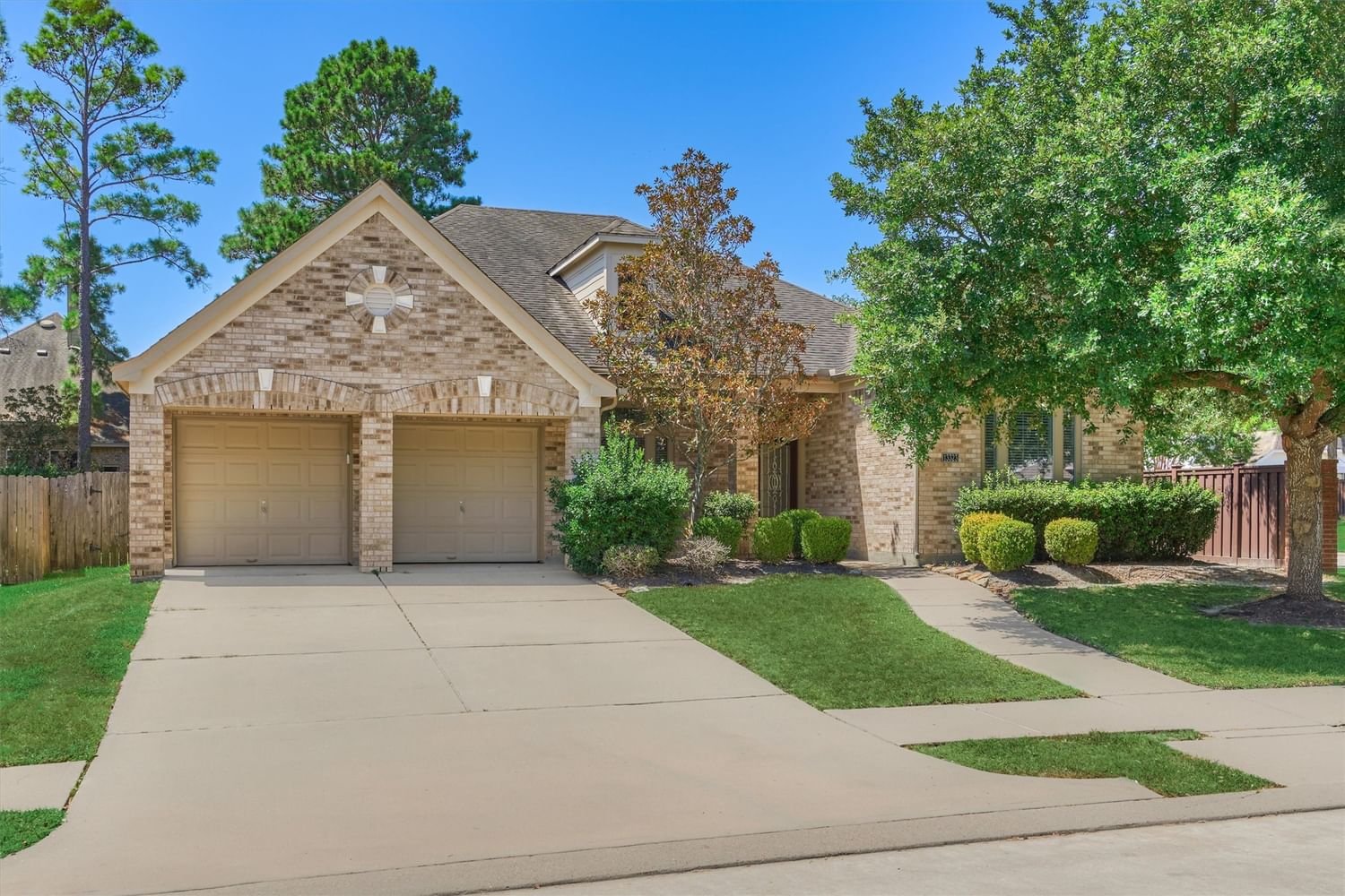 Real estate property located at 13323 LILAC BREEZE, Harris, Lakes/Northpointe Sec 4, Cypress, TX, US