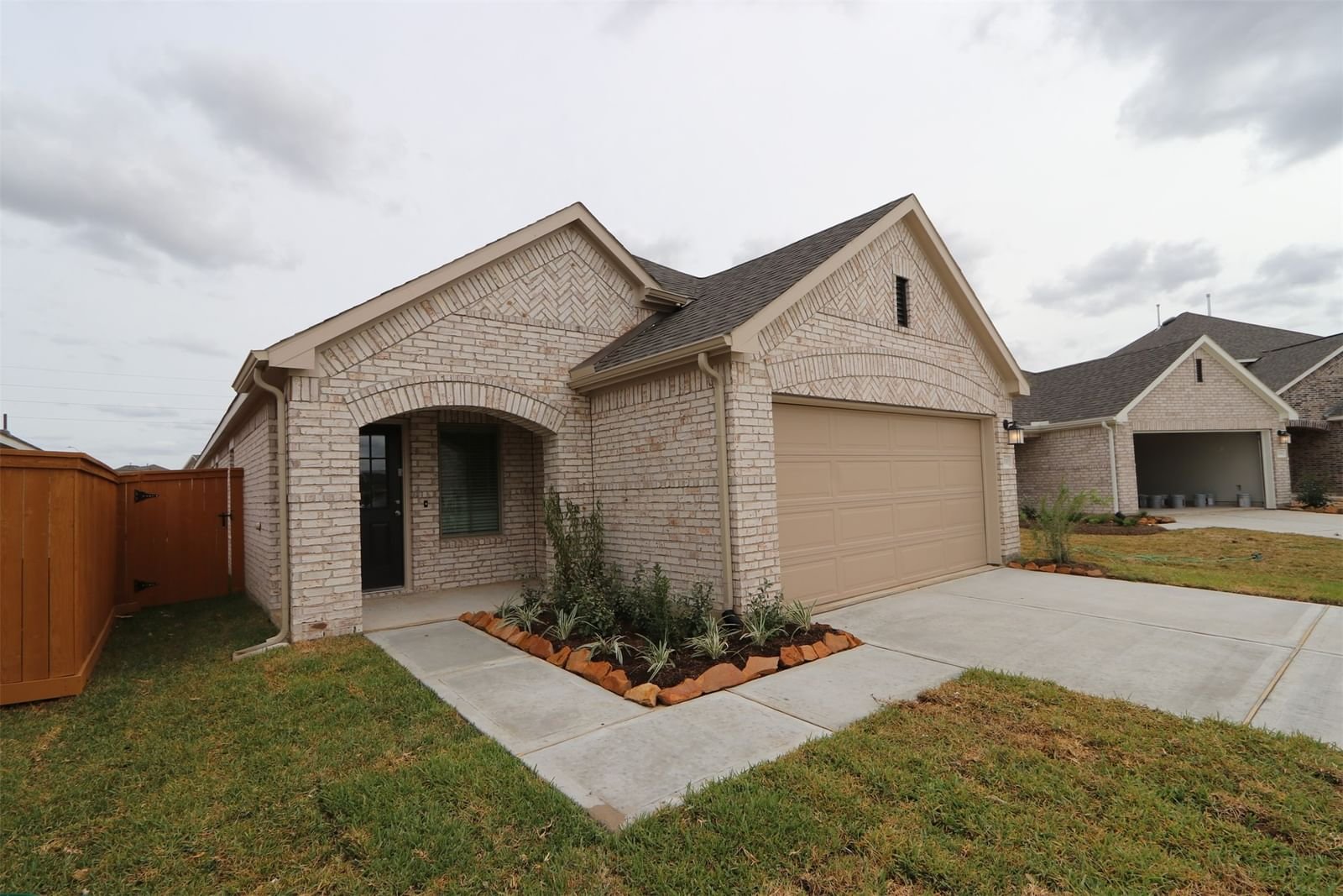 Real estate property located at 8110 Royal Breeze, Harris, Marvida, Cypress, TX, US