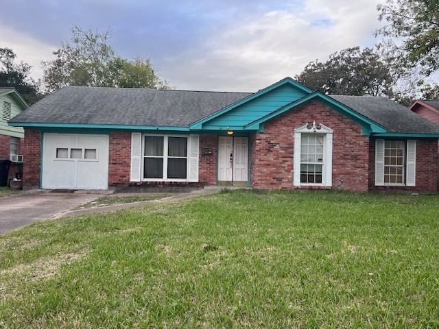 Real estate property located at 806 Lyngrove, Harris, Hidden Valley Sec 03, Houston, TX, US