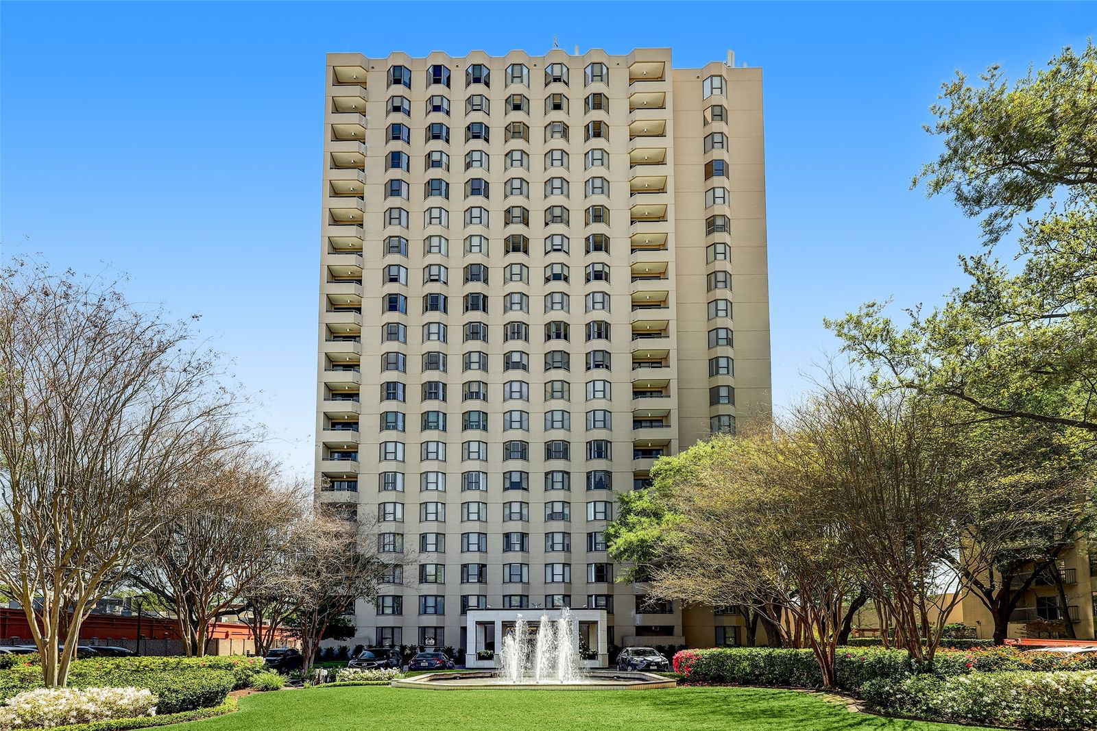 Real estate property located at 651 Bering #1803, Harris, Woodway Place 02 Condo, Houston, TX, US