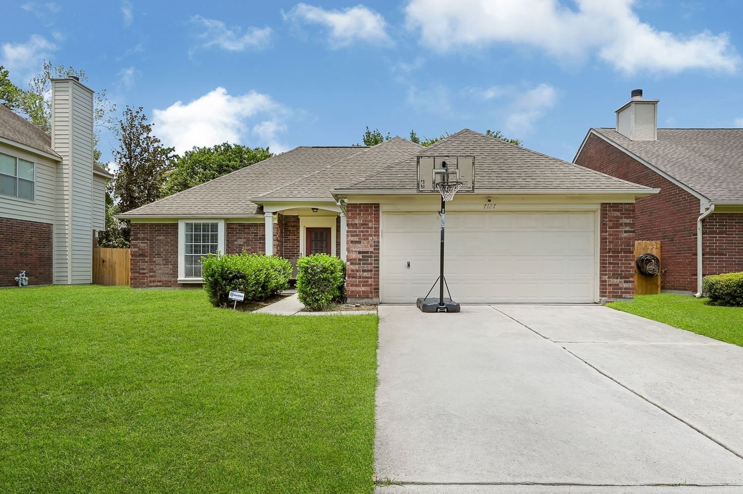 Real estate property located at 7127 Misty Morning, Harris, Atascocita South Sec 03, Humble, TX, US