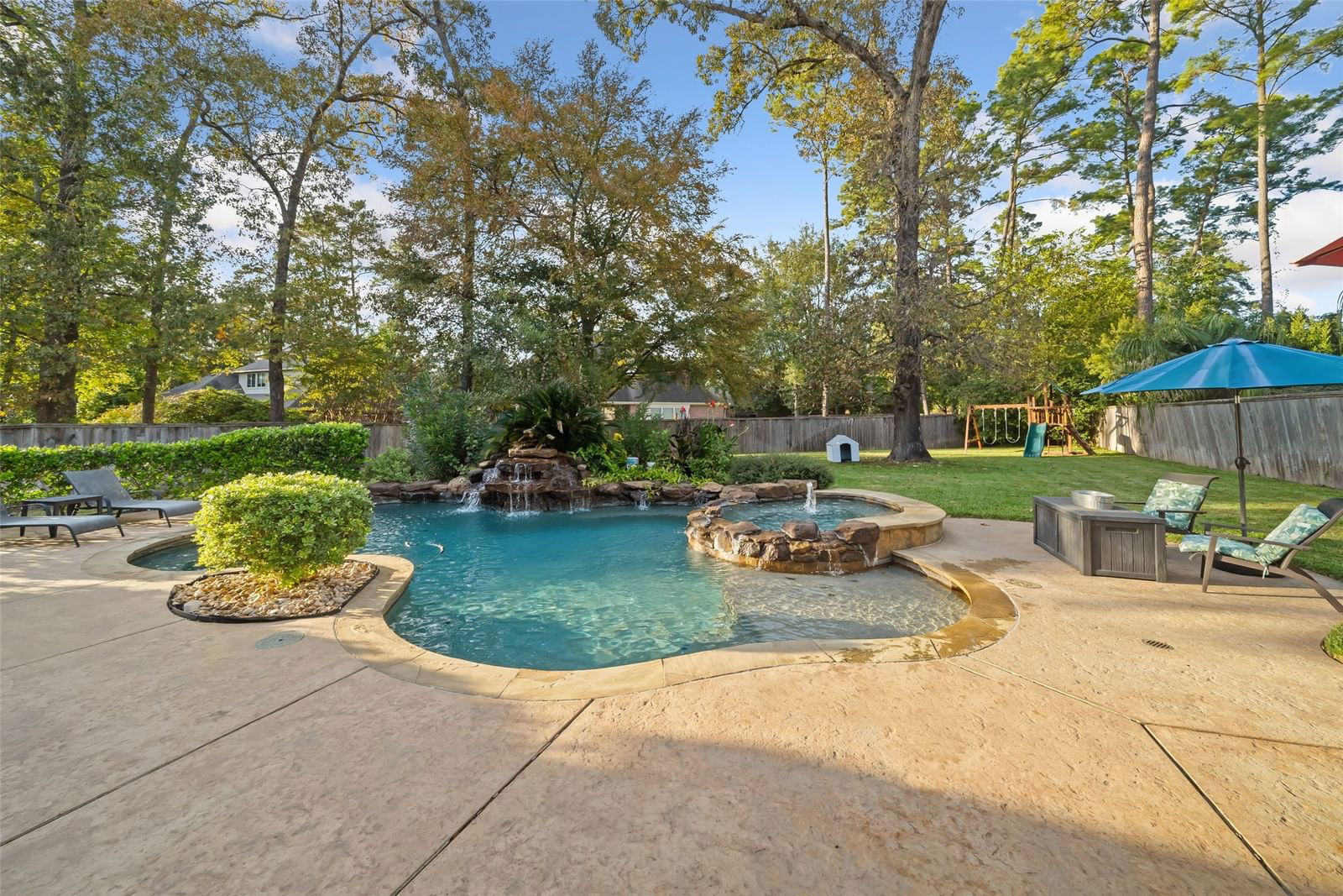 Real estate property located at 115 Almondell, Montgomery, Wdlnds Village Sterling Ridge, The Woodlands, TX, US