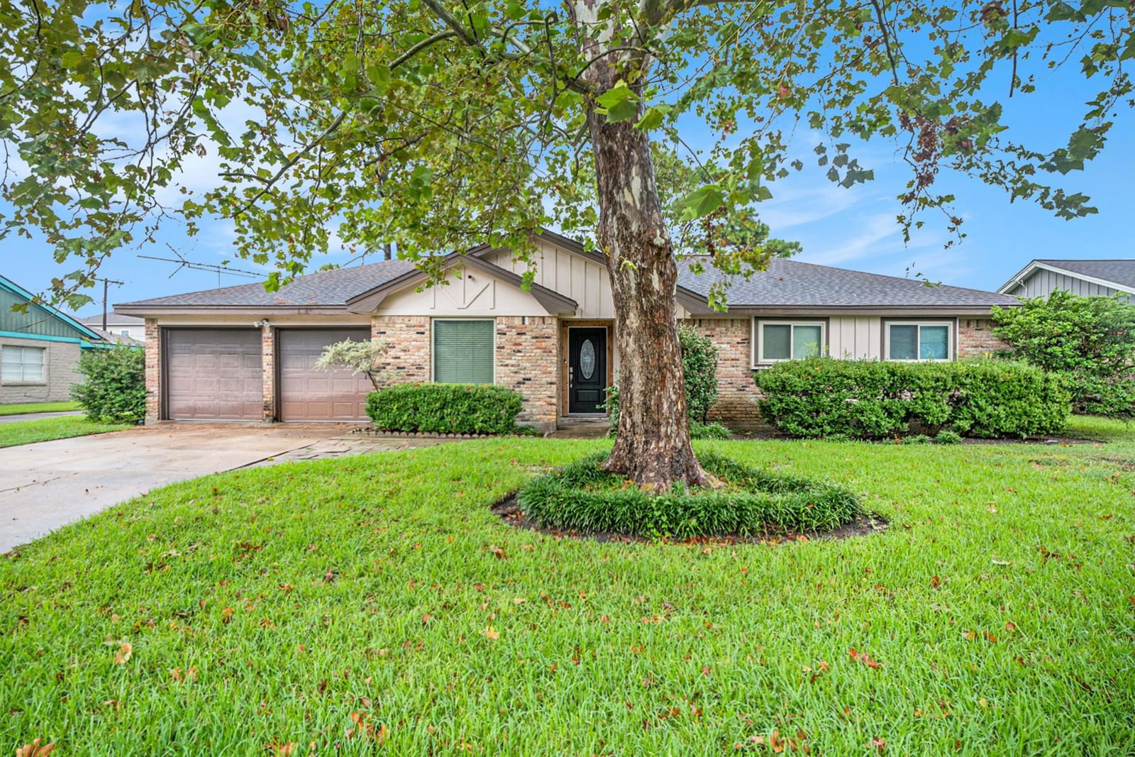 Real estate property located at 4108 Pine Shadows, Galveston, Plantation Estates 1, Dickinson, TX, US