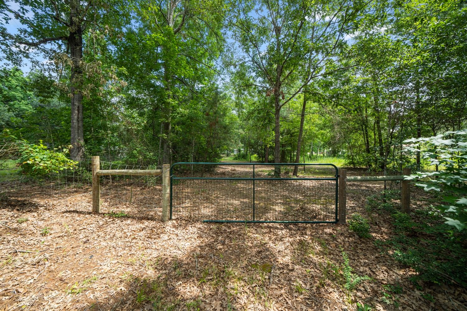 Real estate property located at 270 County Road 2802, Liberty, Cleveland, TX, US