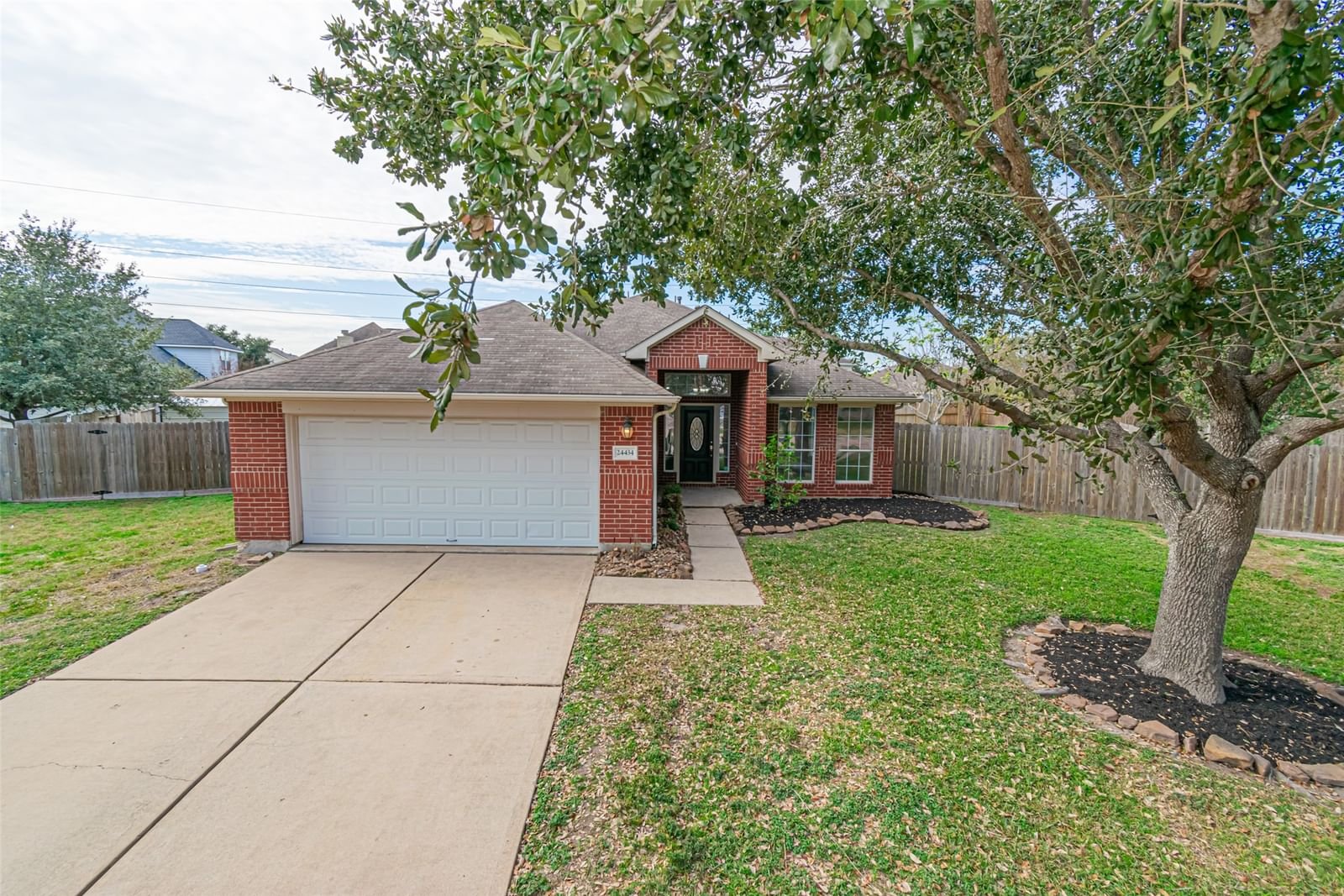 Real estate property located at 24434 Tucker House, Harris, Lakecrest, Katy, TX, US