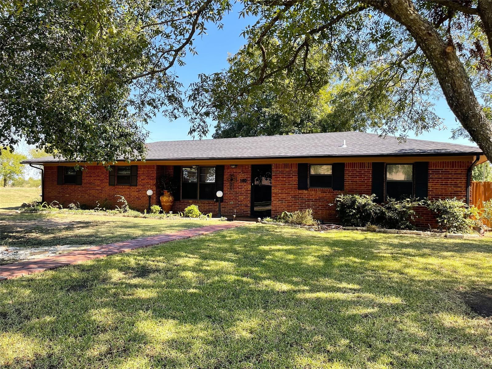 Real estate property located at 100 Twin, Freestone, NA, Wortham, TX, US