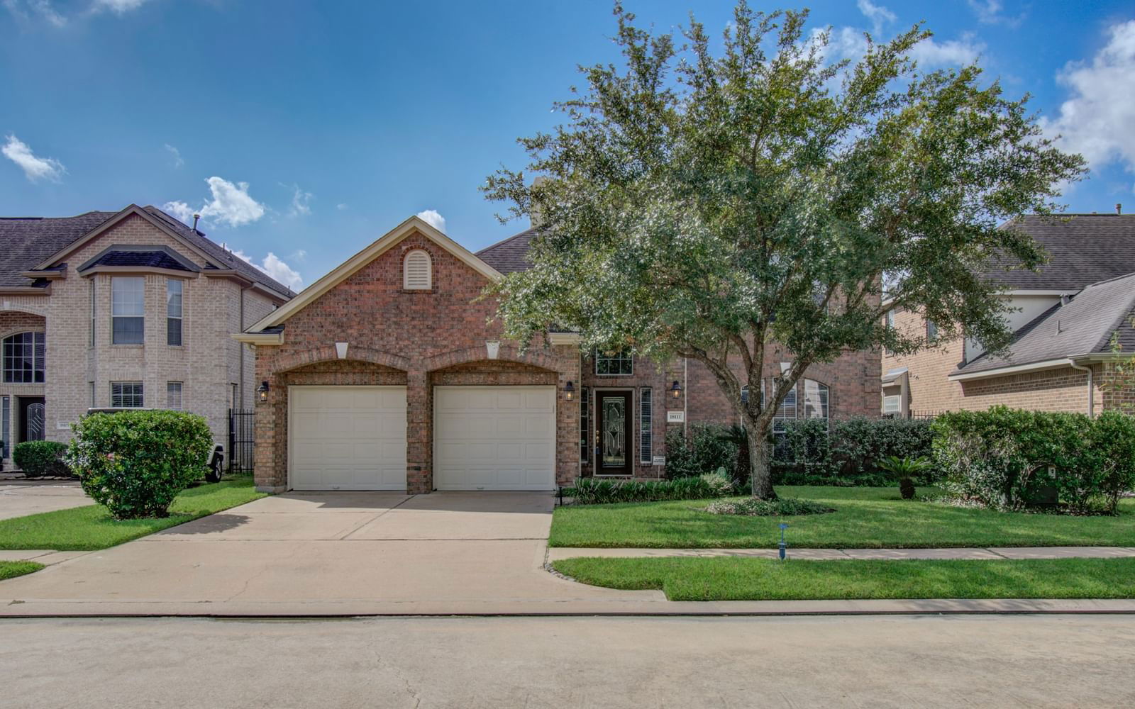 Real estate property located at 18111 Billabong Crescent, Harris, Sydney Harbour Sec 01, Cypress, TX, US