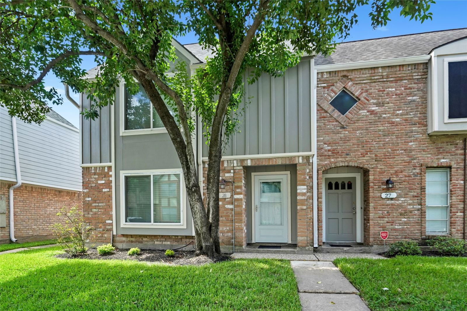 Real estate property located at 11002 Hammerly #28, Harris, Hammerly Woods Condo Ph 02, Houston, TX, US